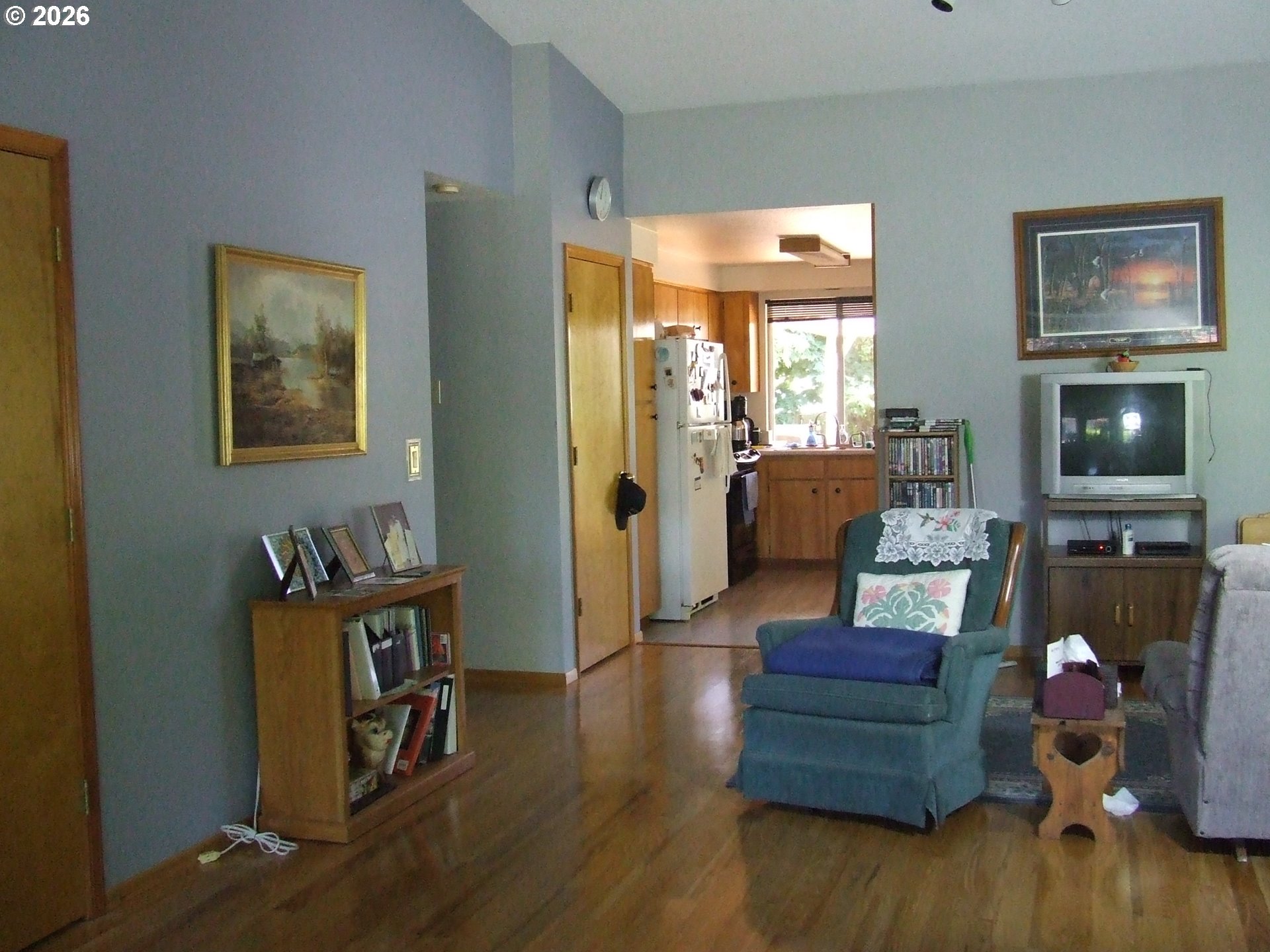 main property photo 7