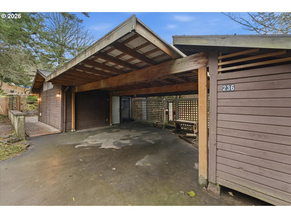 property viewer photo 1