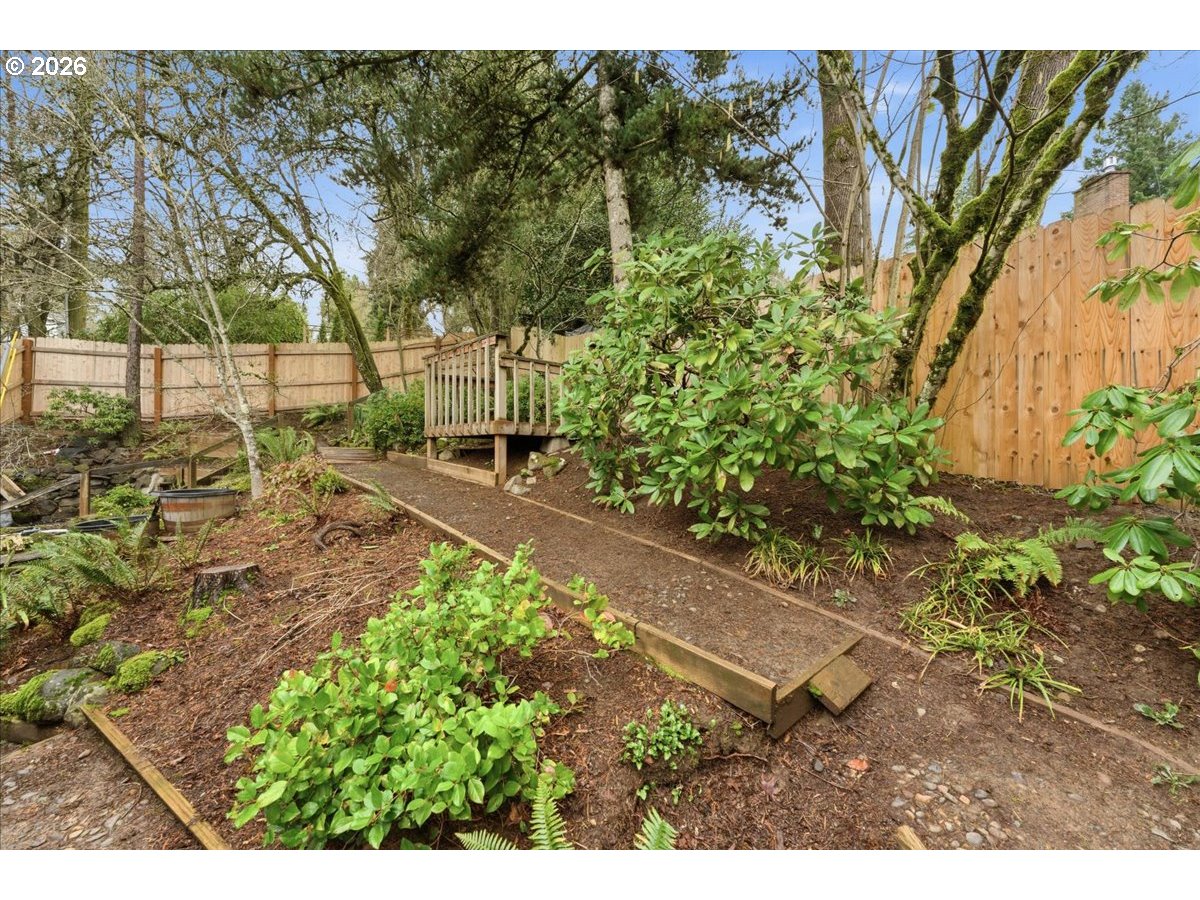 property viewer photo 30