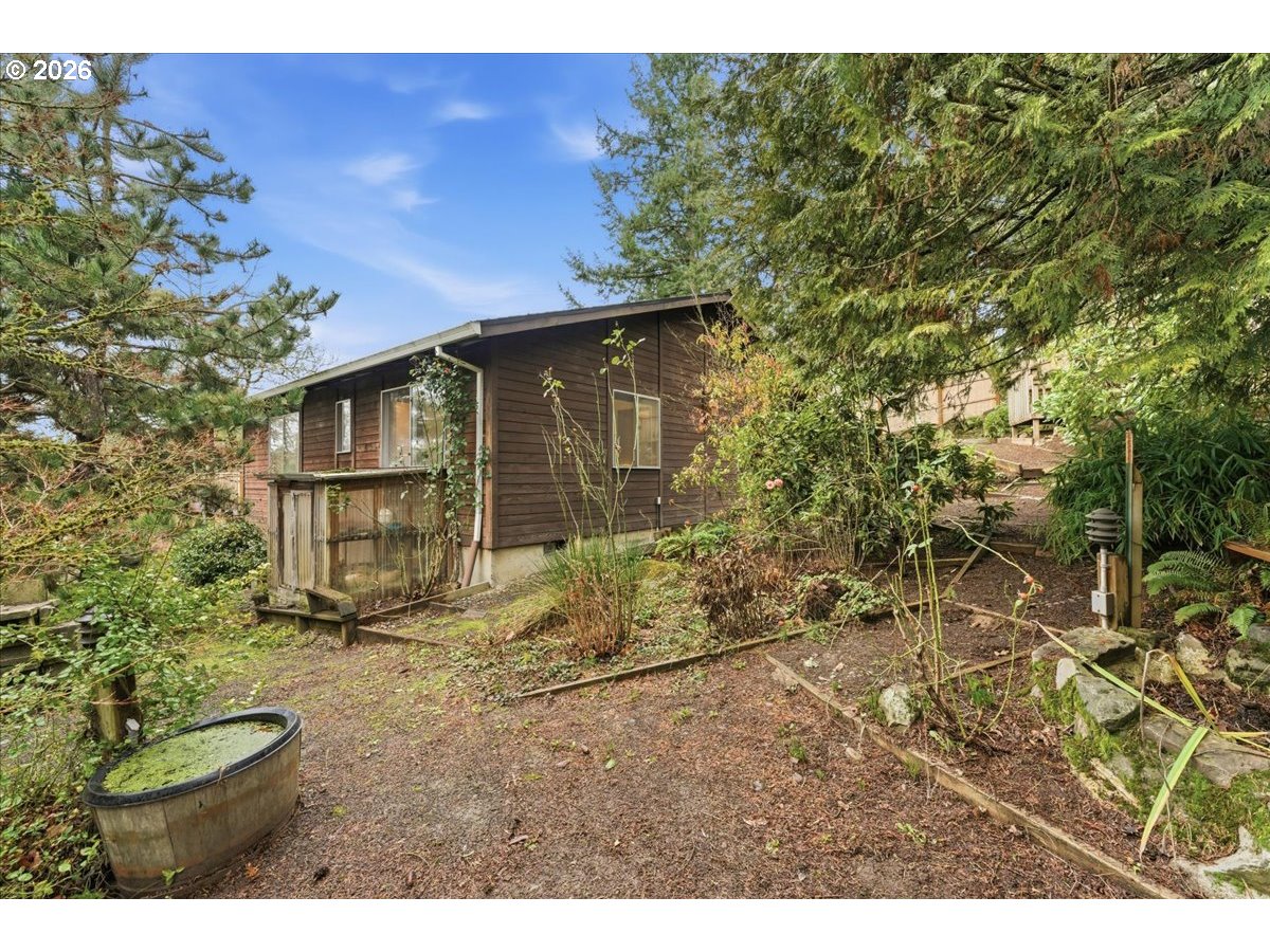 property viewer photo 32