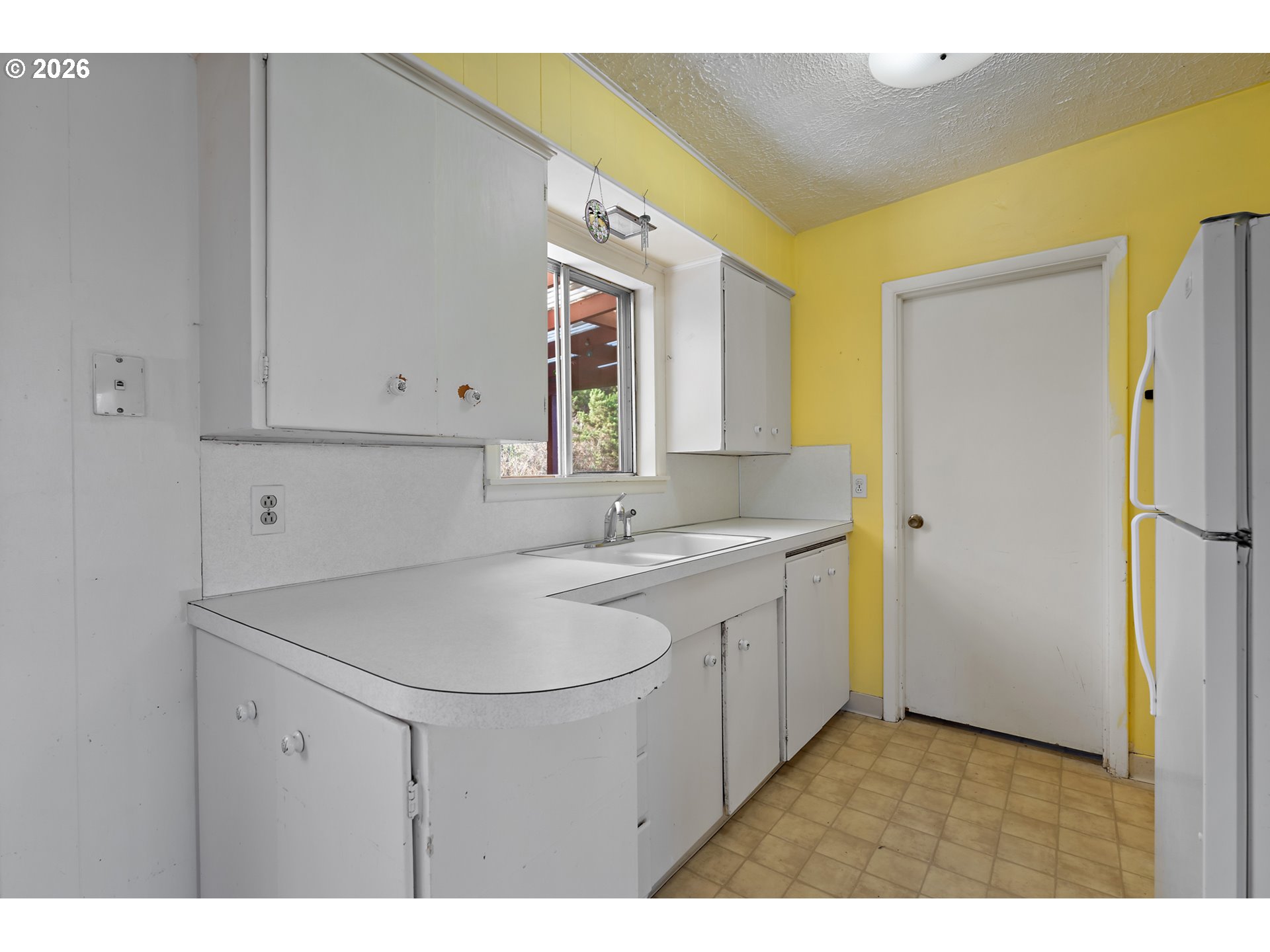property viewer photo 10