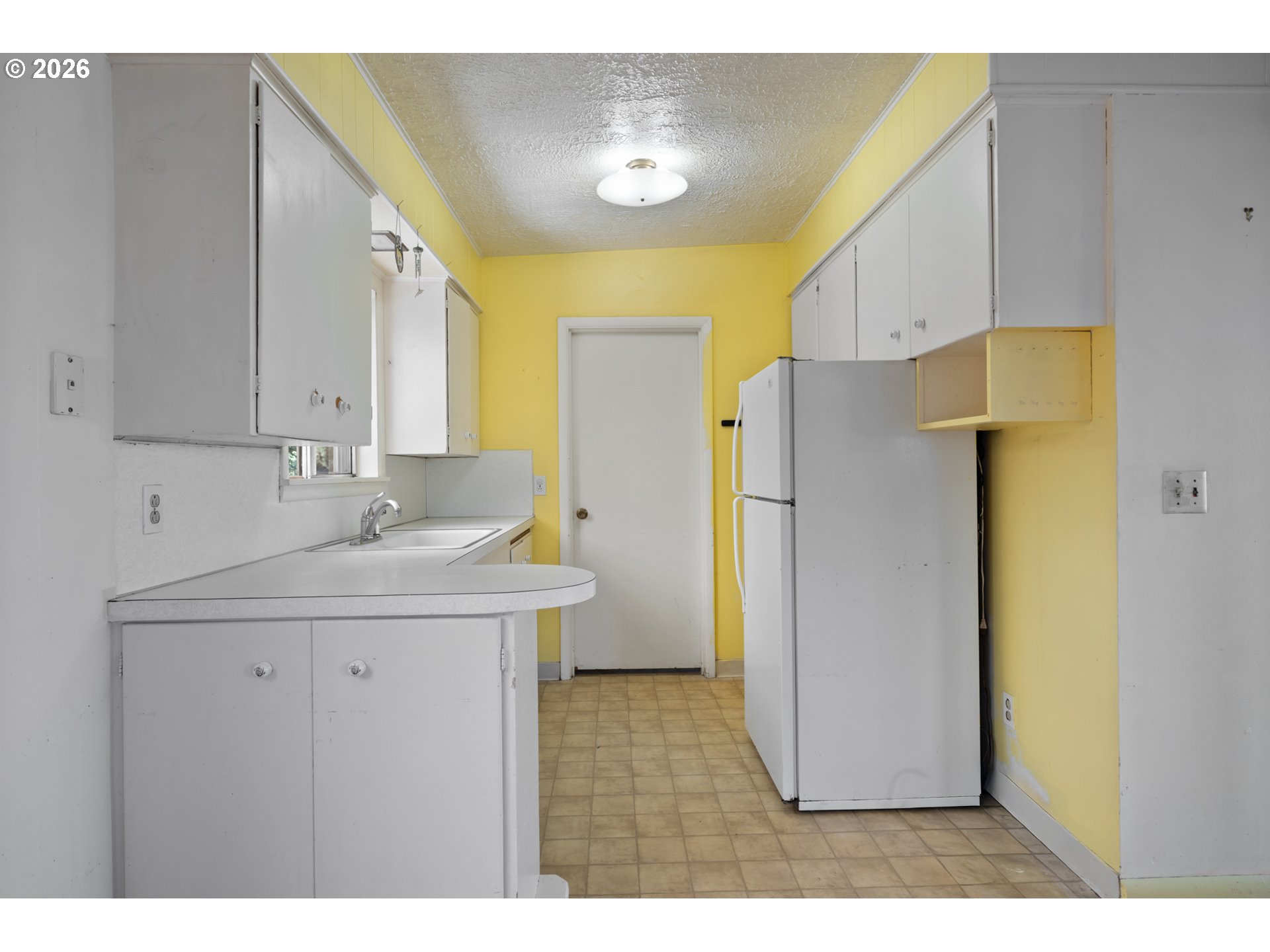 property viewer photo 11