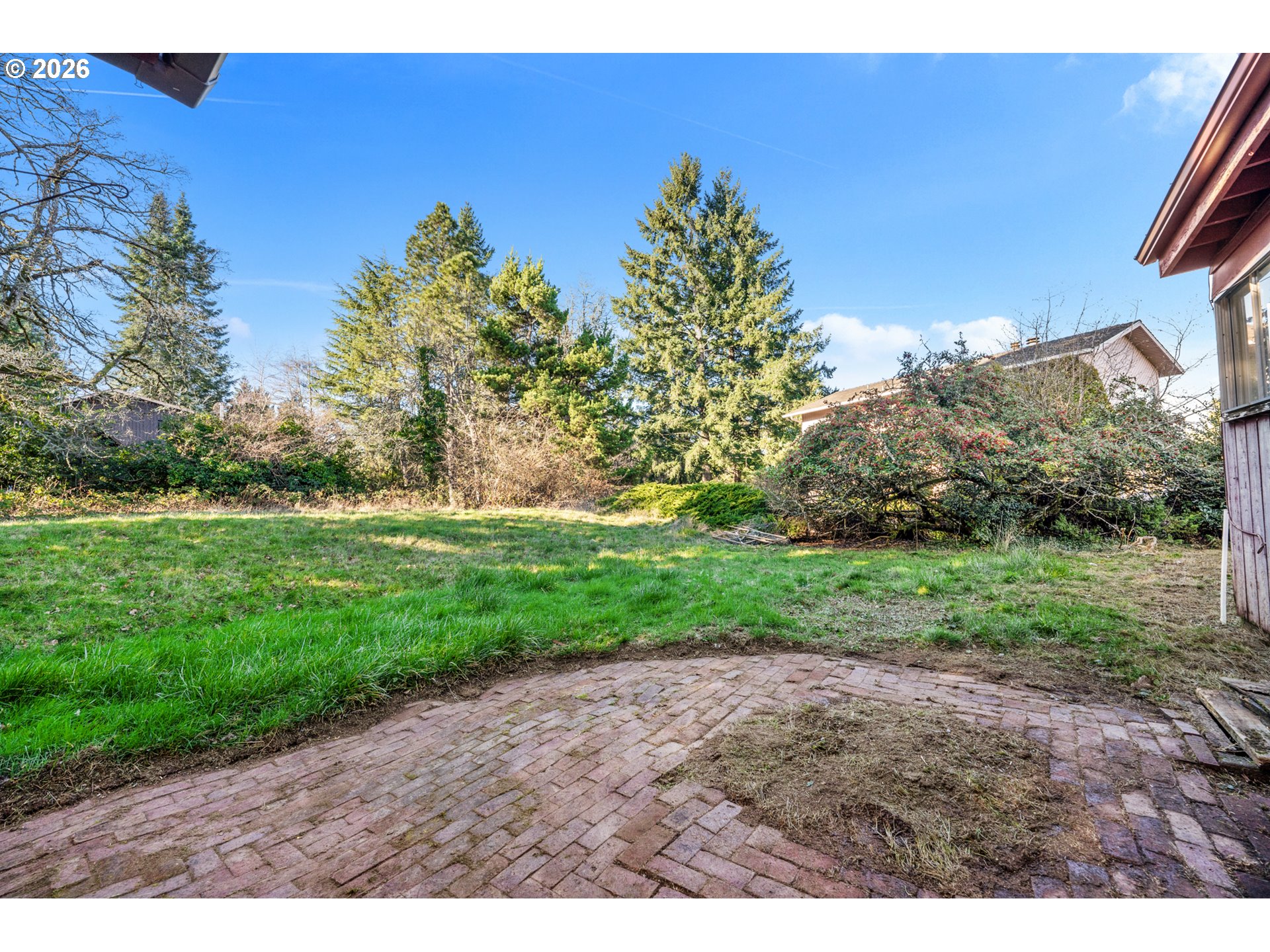 property viewer photo 24
