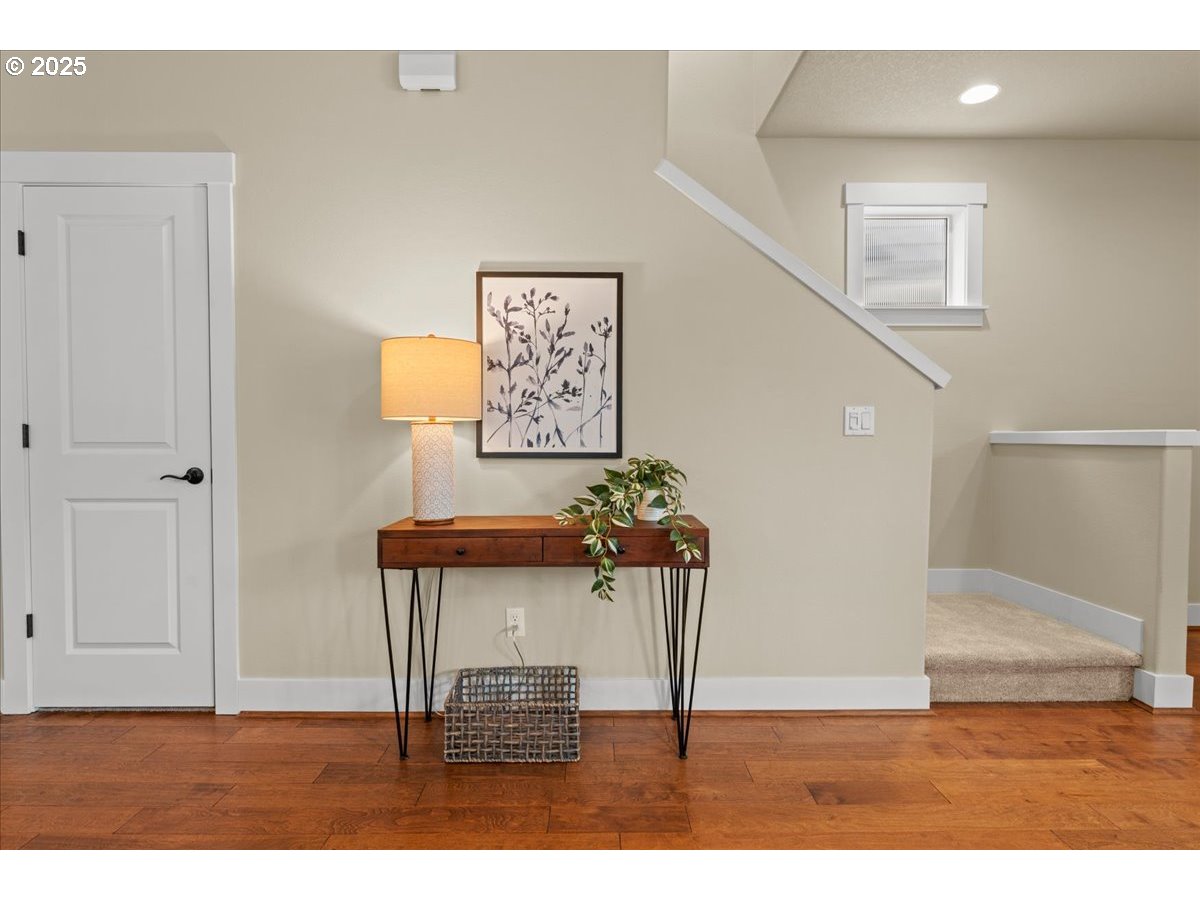 property viewer photo 16