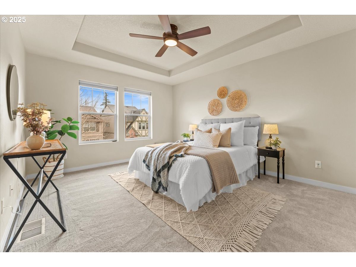 property viewer photo 18