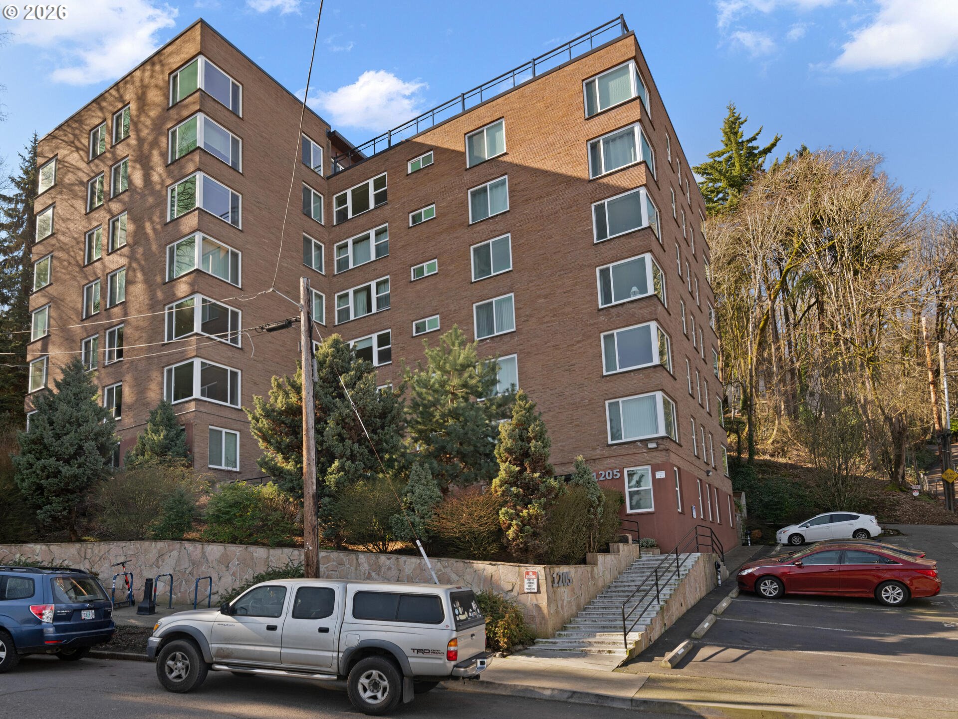 main property photo 22