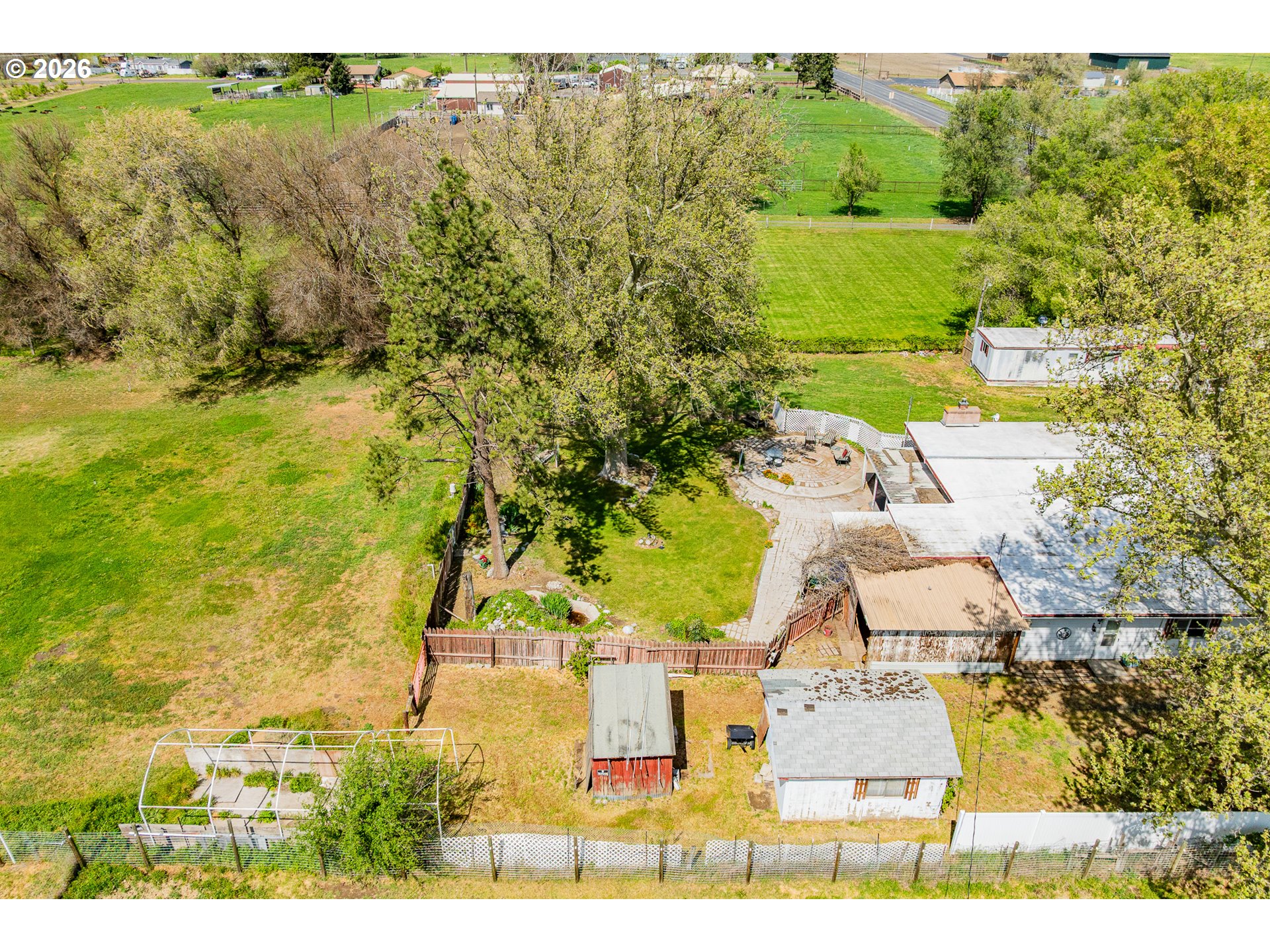 main property photo 43