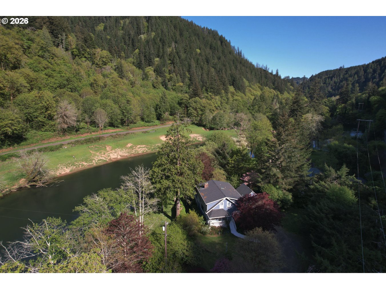 main property photo 8