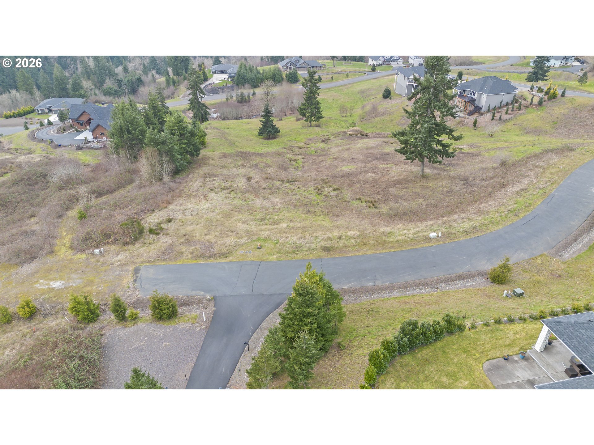 main property photo 9