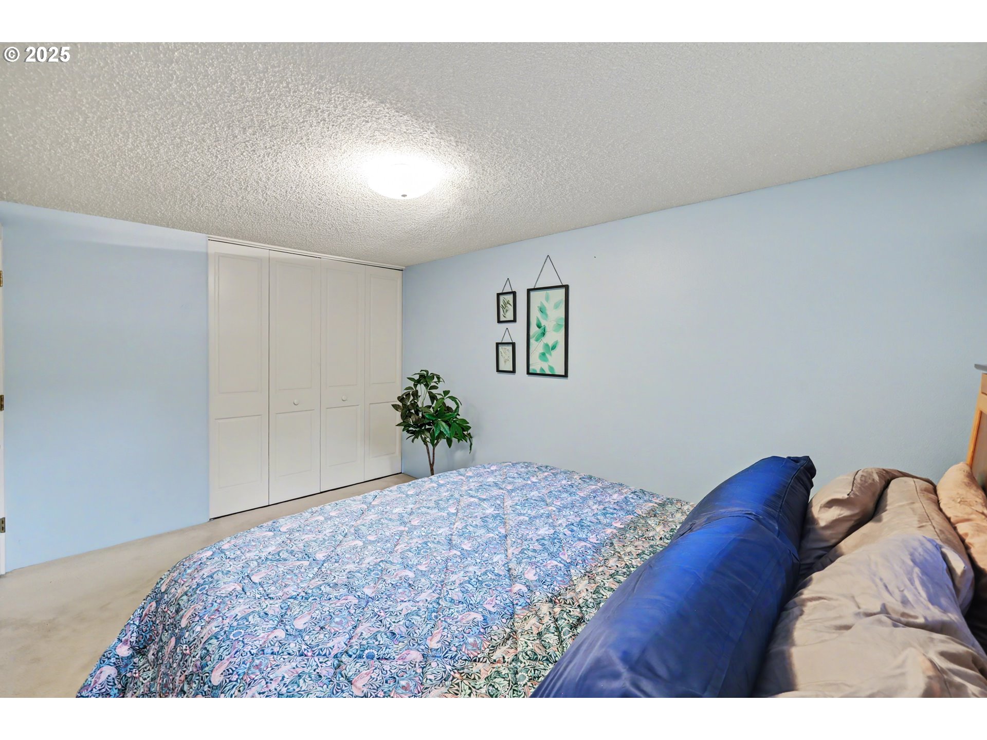 property viewer photo 29