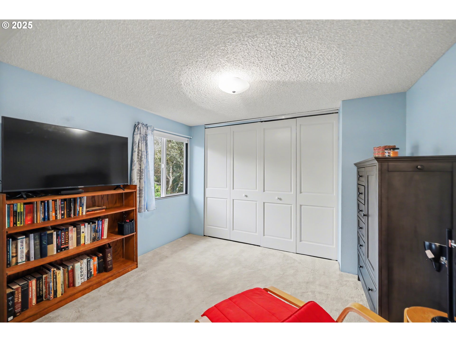 property viewer photo 30