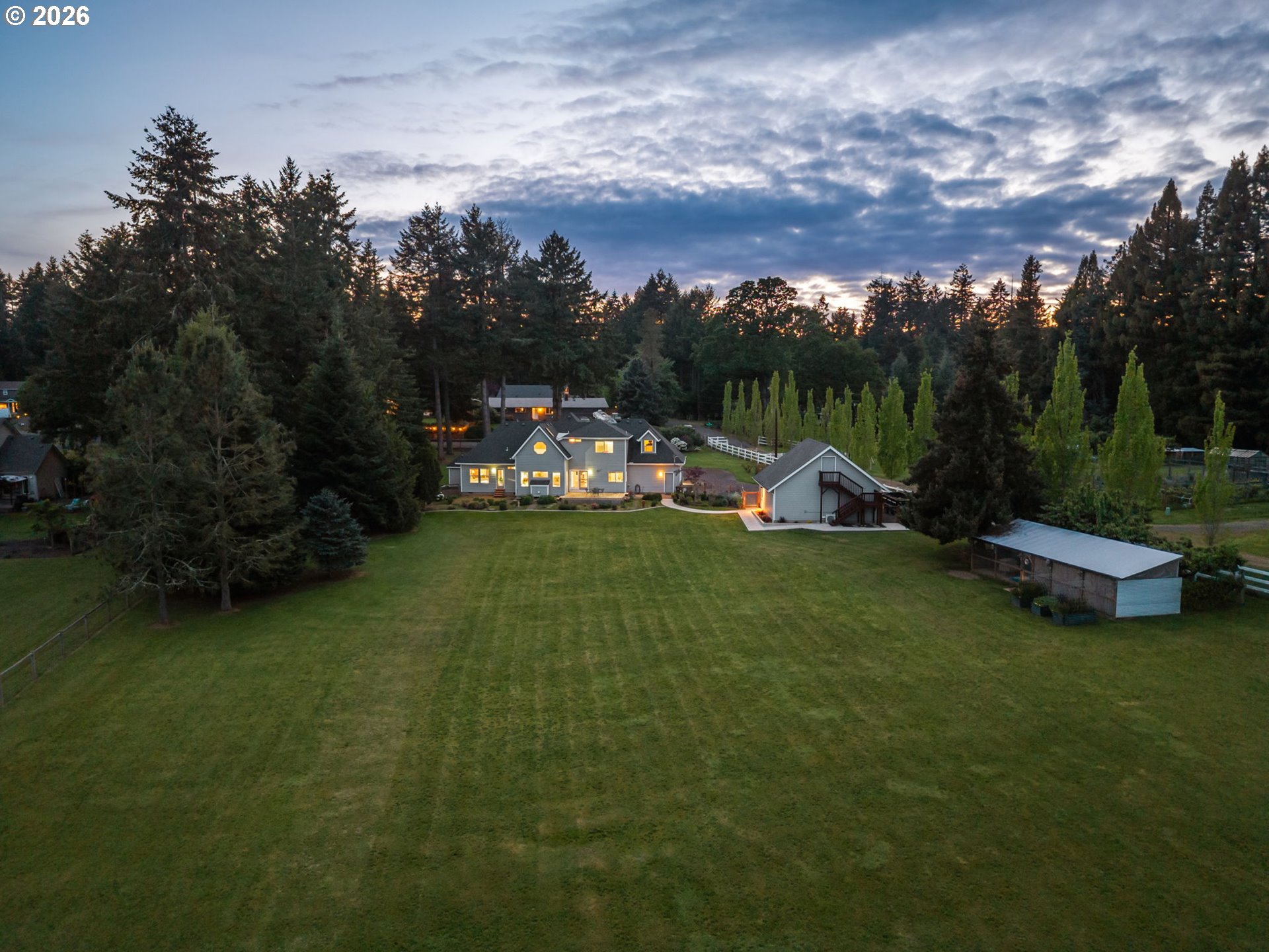 main property photo 41
