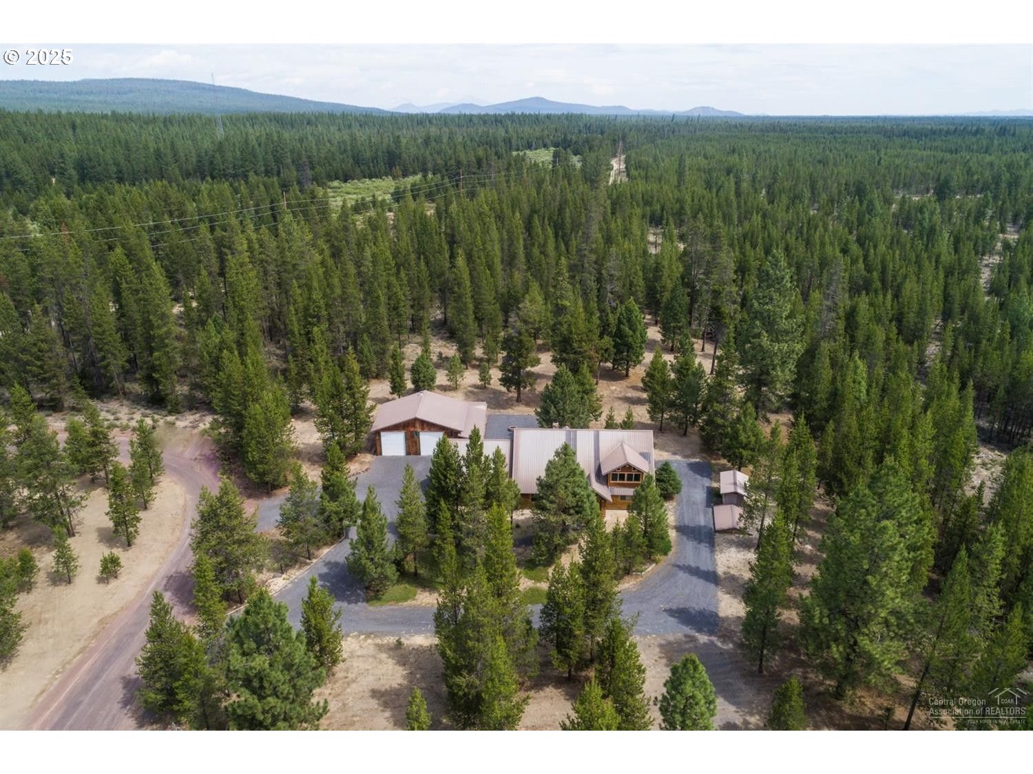 main property photo 33