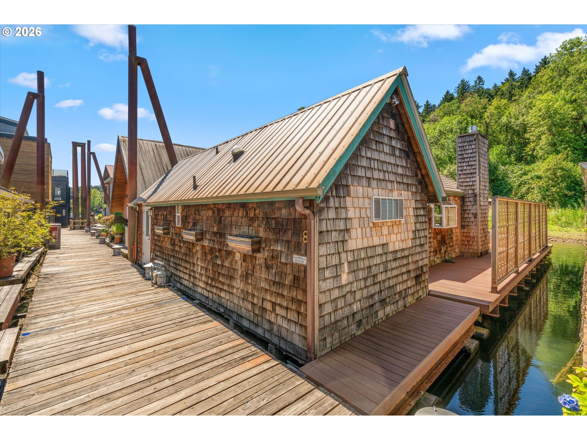 main property photo 29