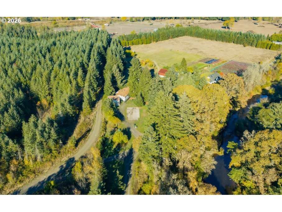 main property photo 33