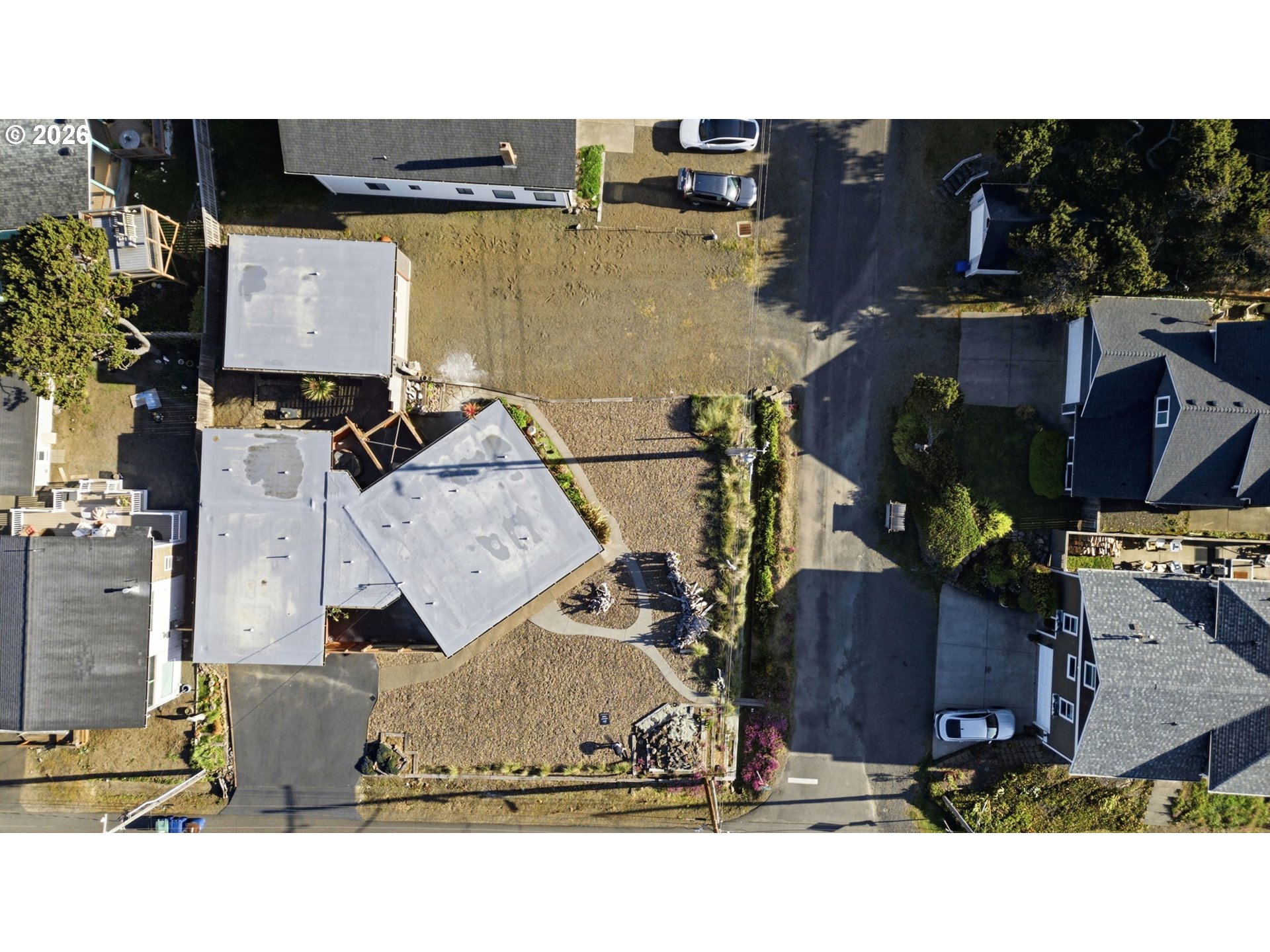 main property photo 41