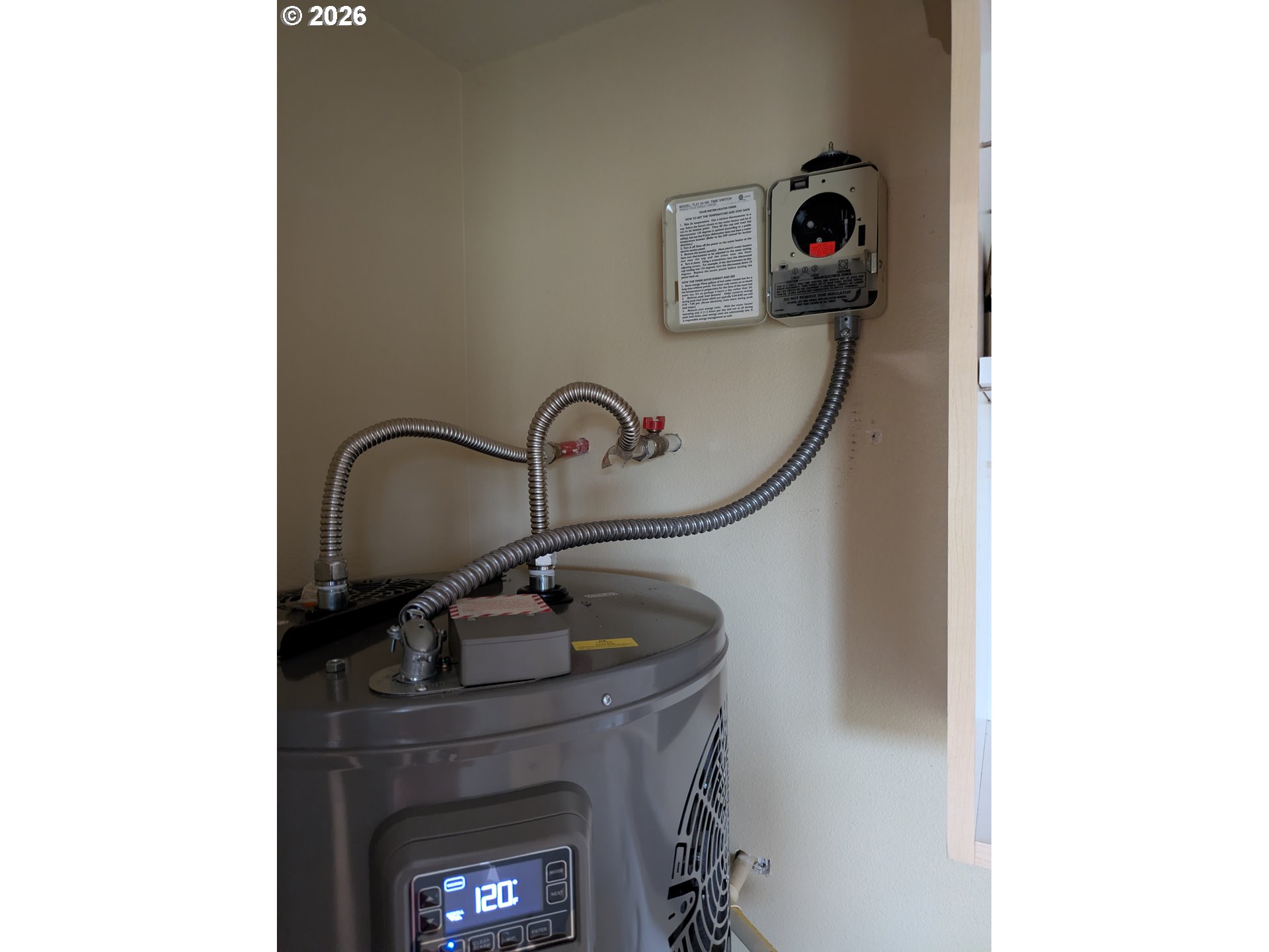 main property photo 23