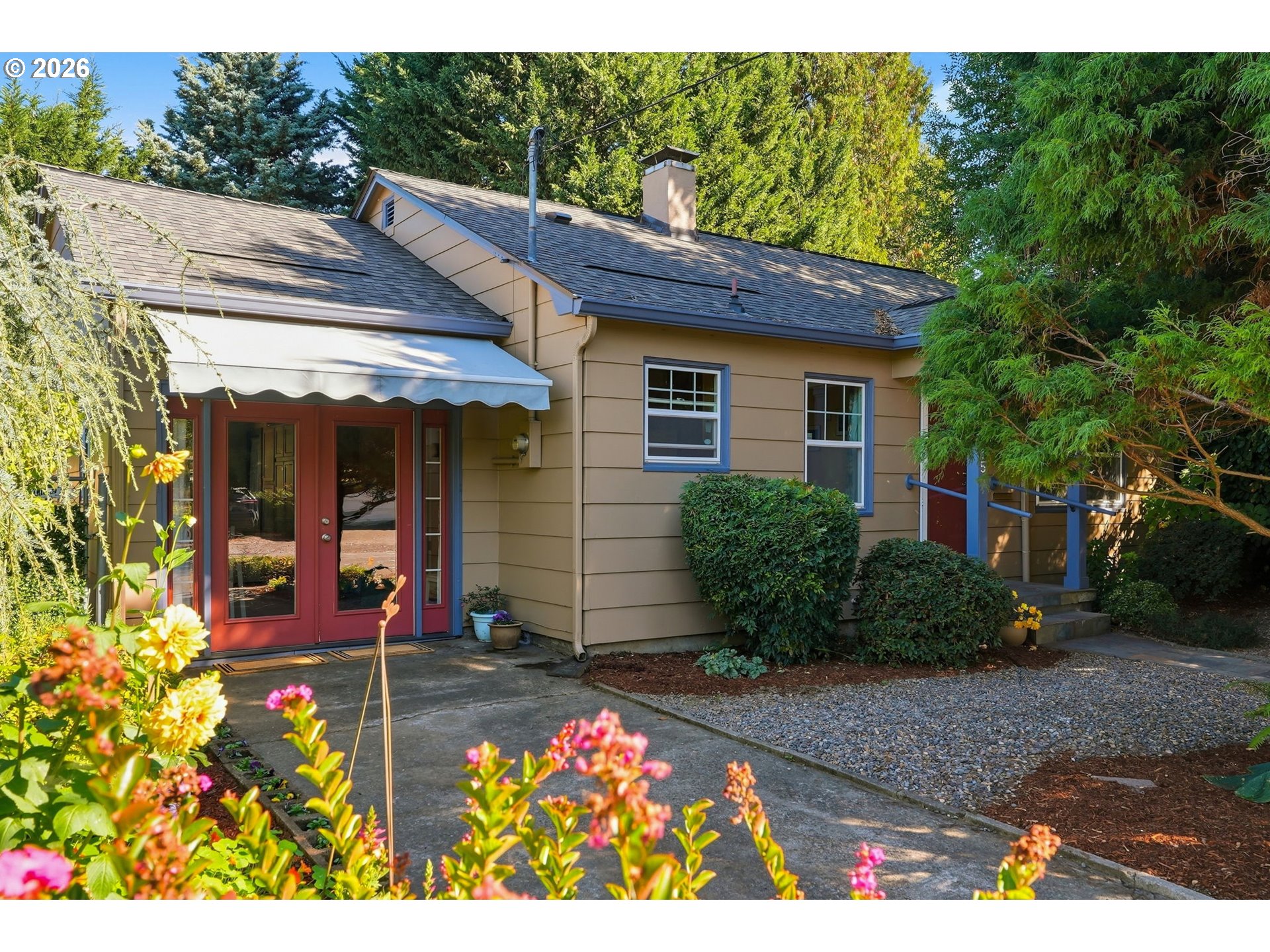 main property photo 1