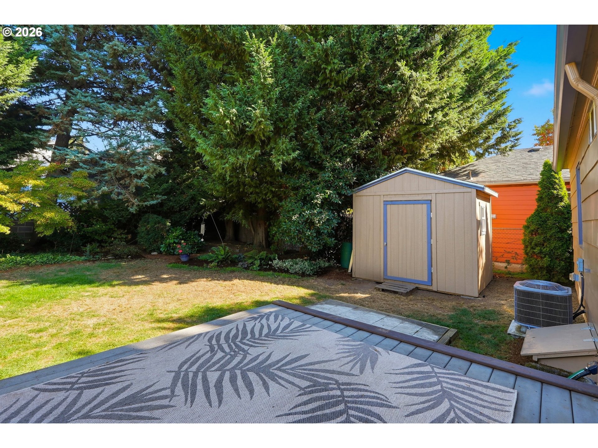 main property photo 27