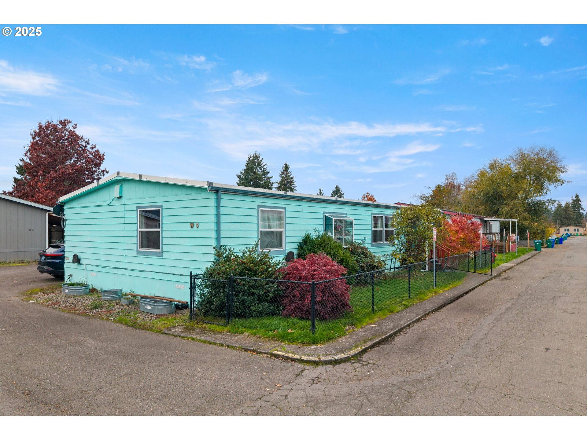 property viewer photo 1