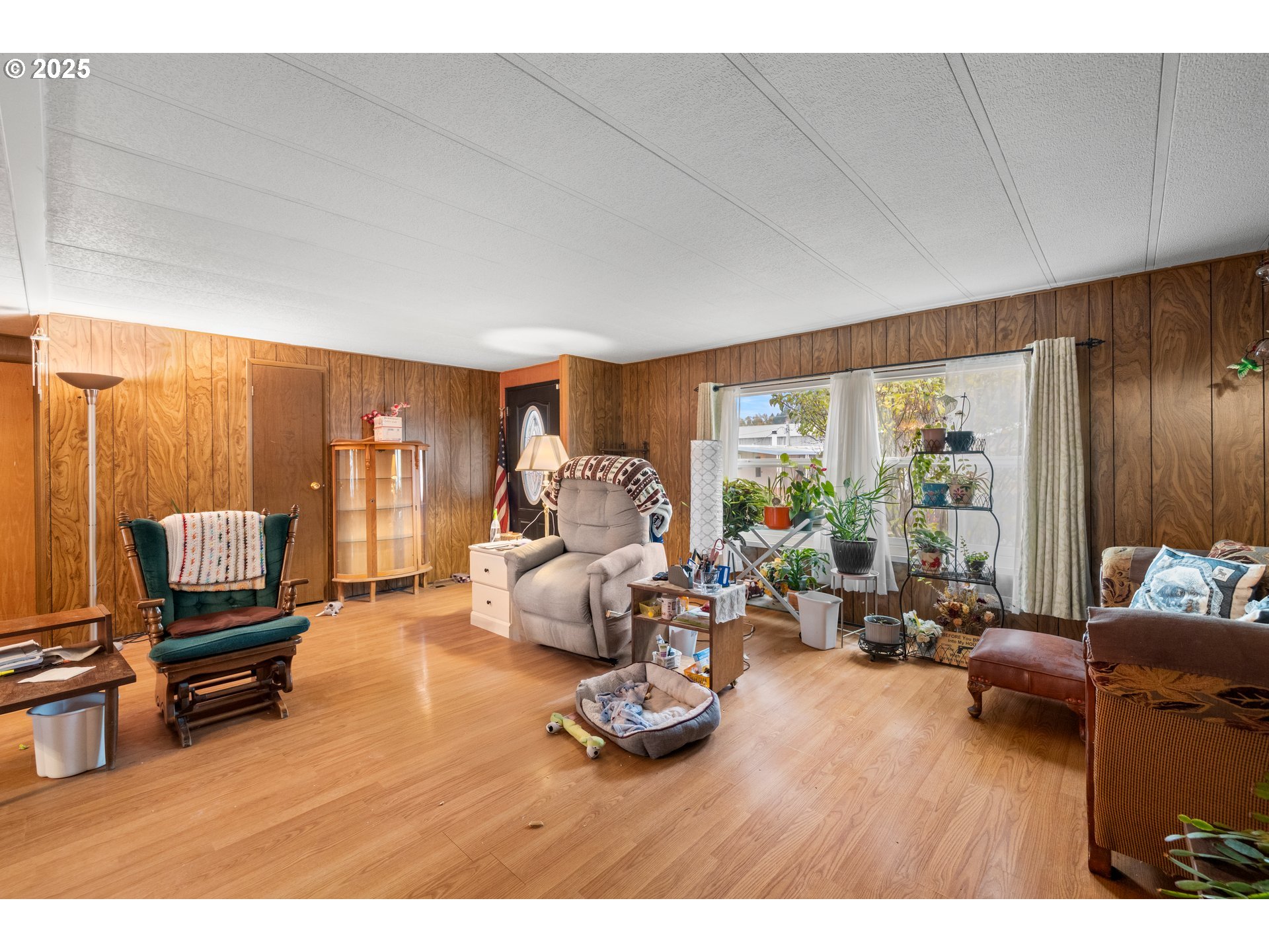 property viewer photo 10