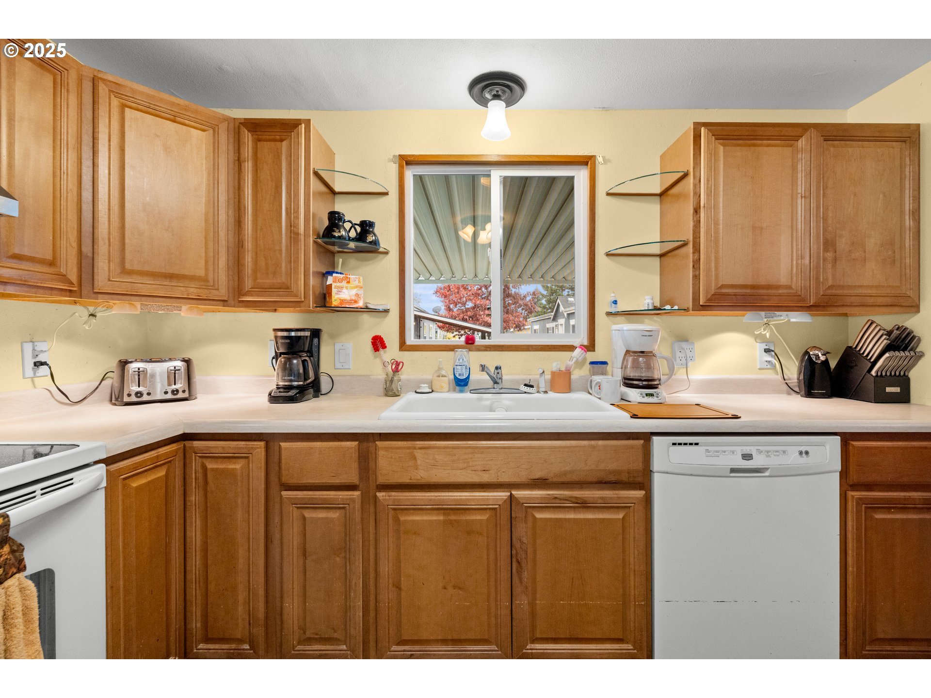 property viewer photo 12