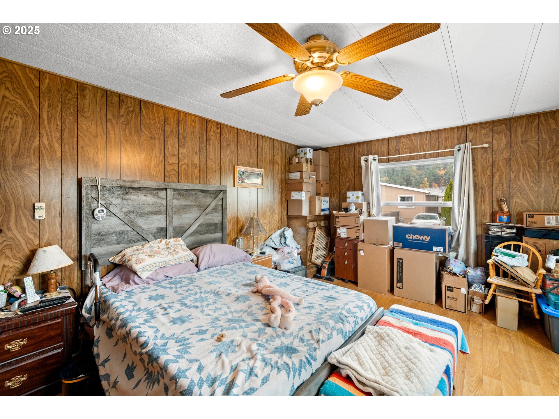 property viewer photo 16