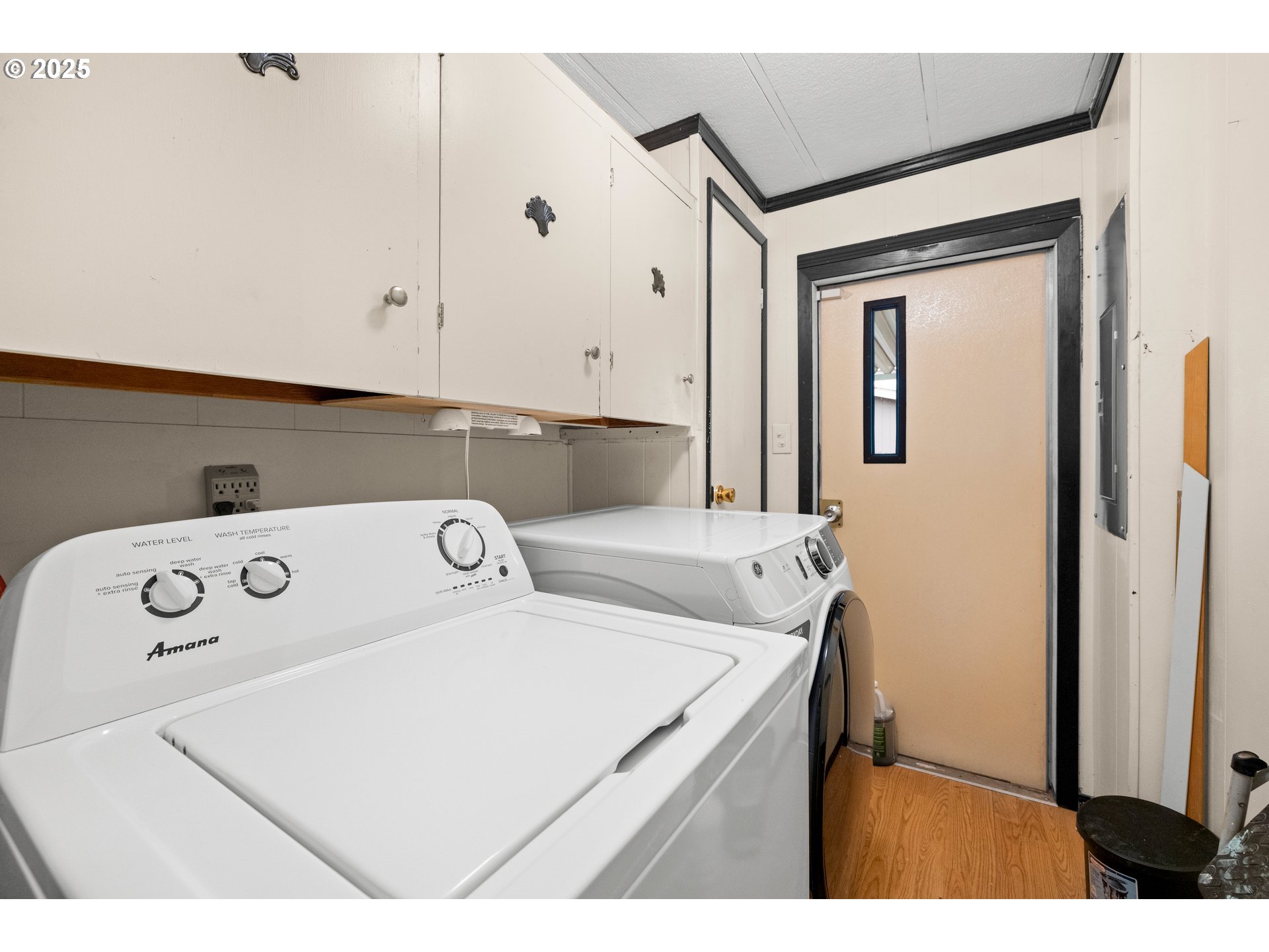 property viewer photo 20