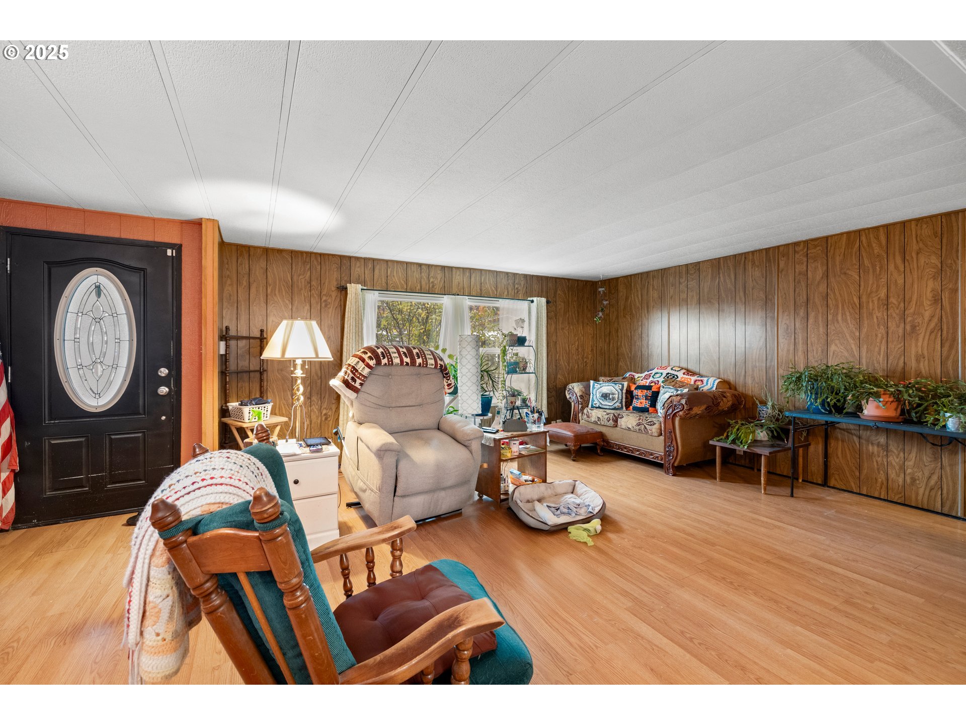 property viewer photo 7