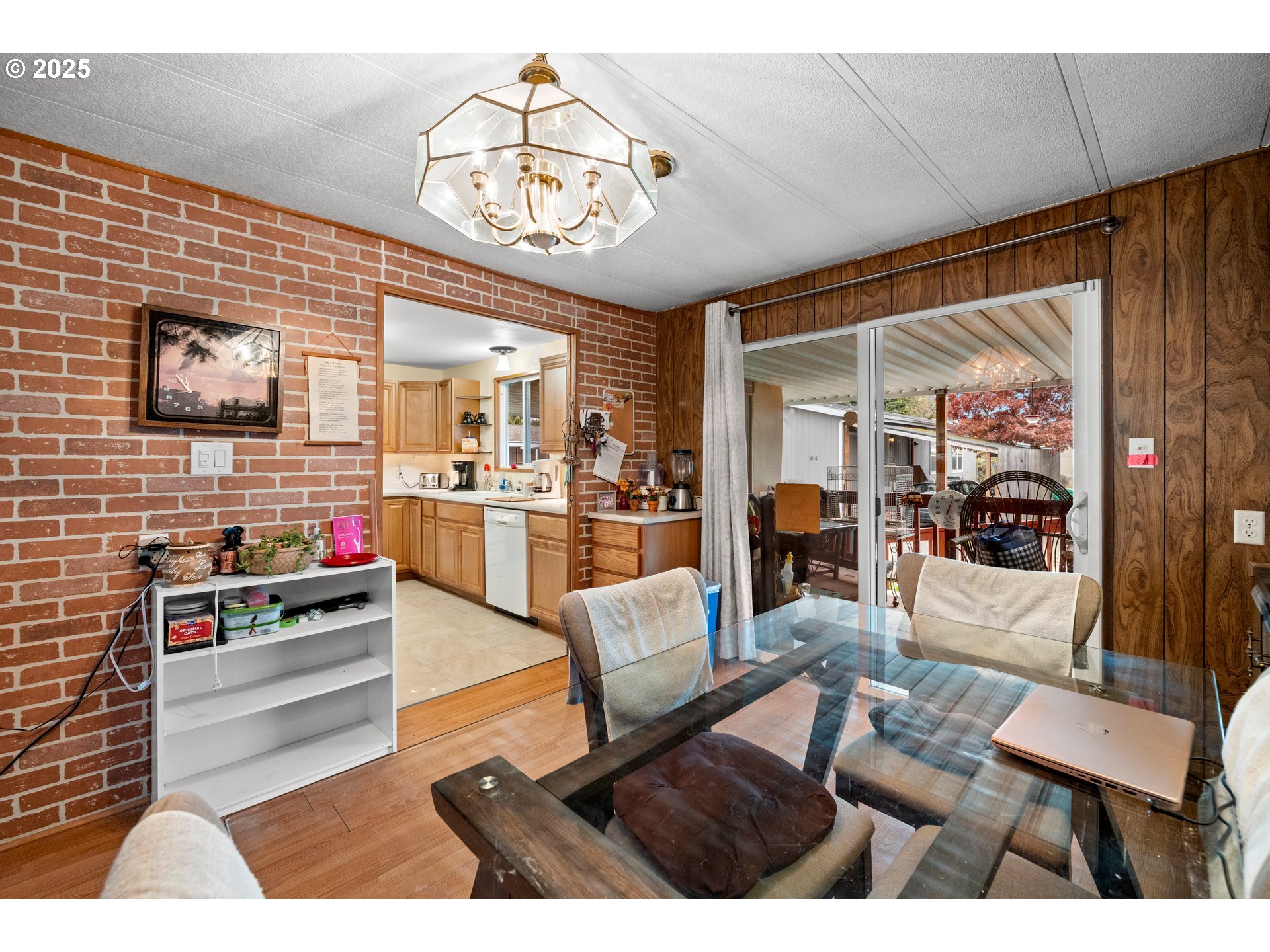 property viewer photo 8