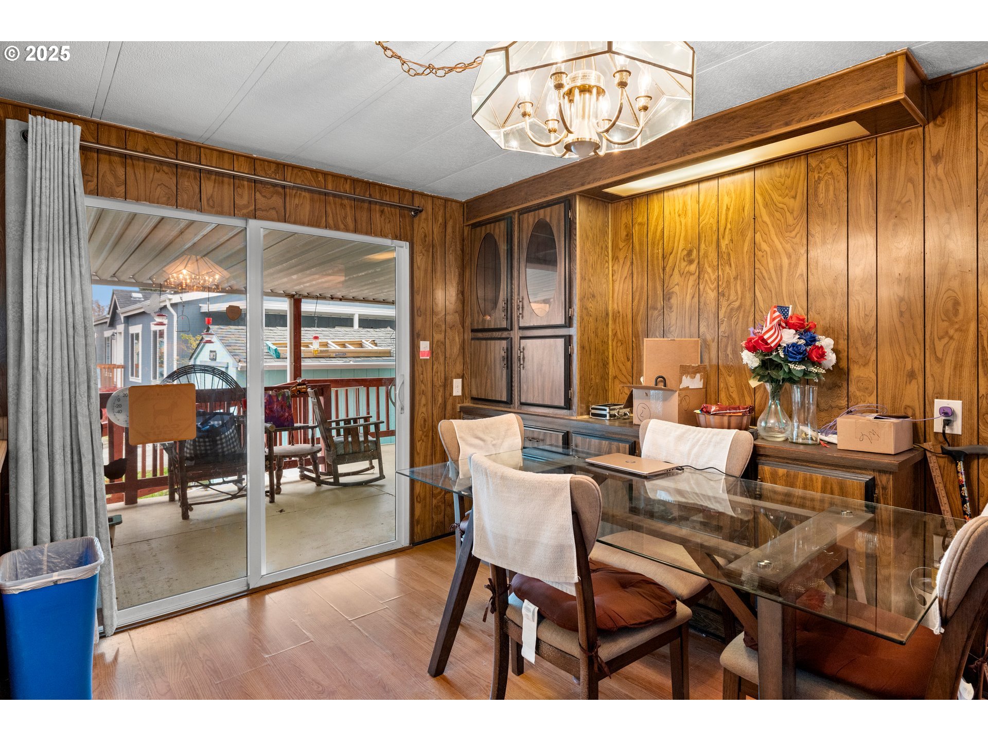 property viewer photo 9