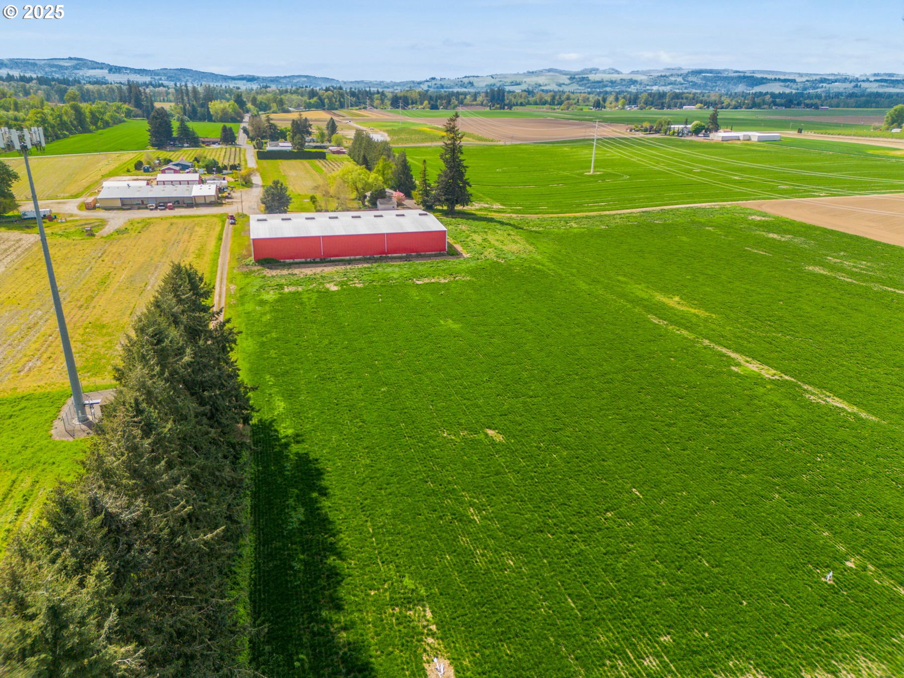 main property photo 11