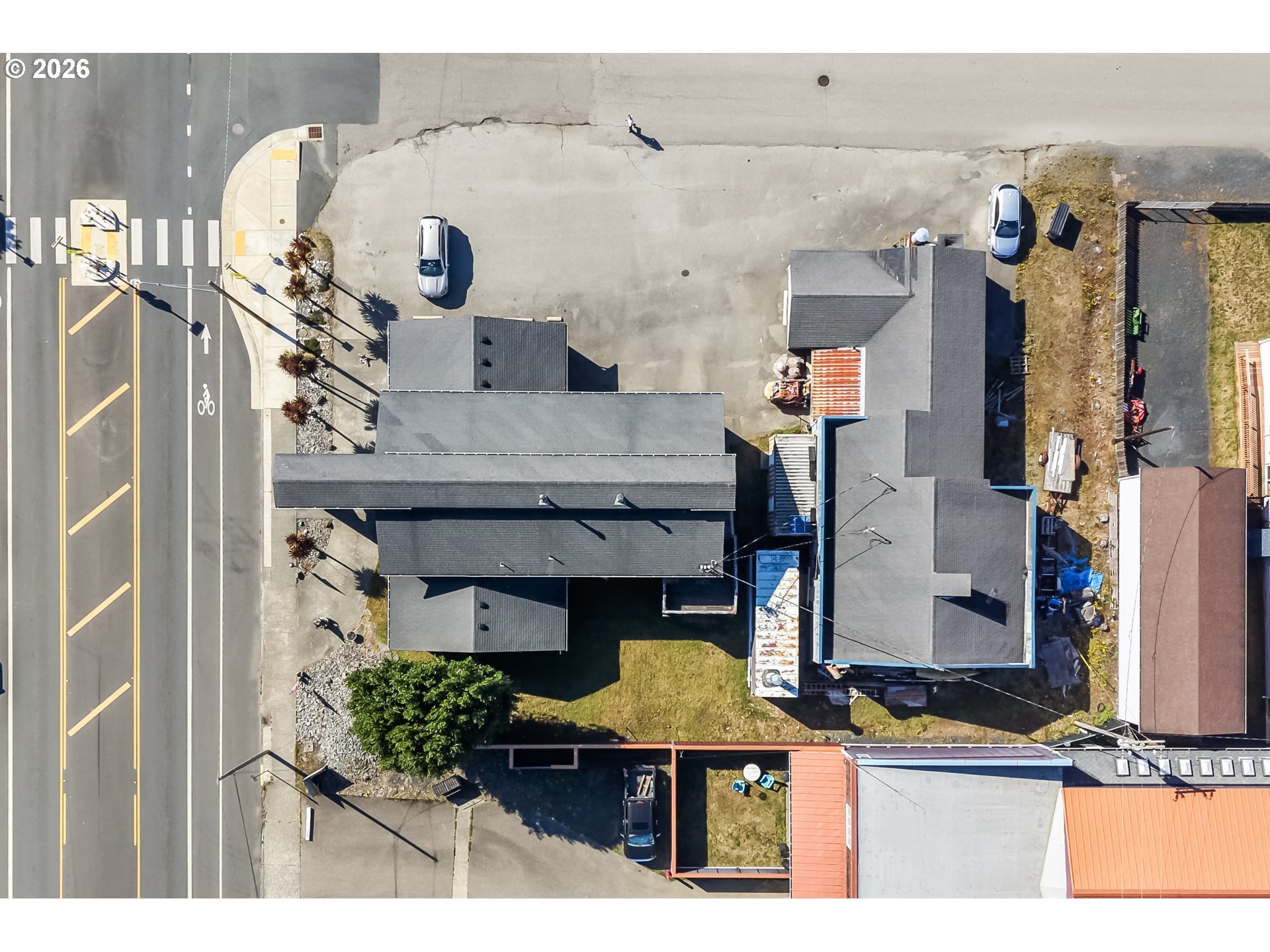 main property photo 42