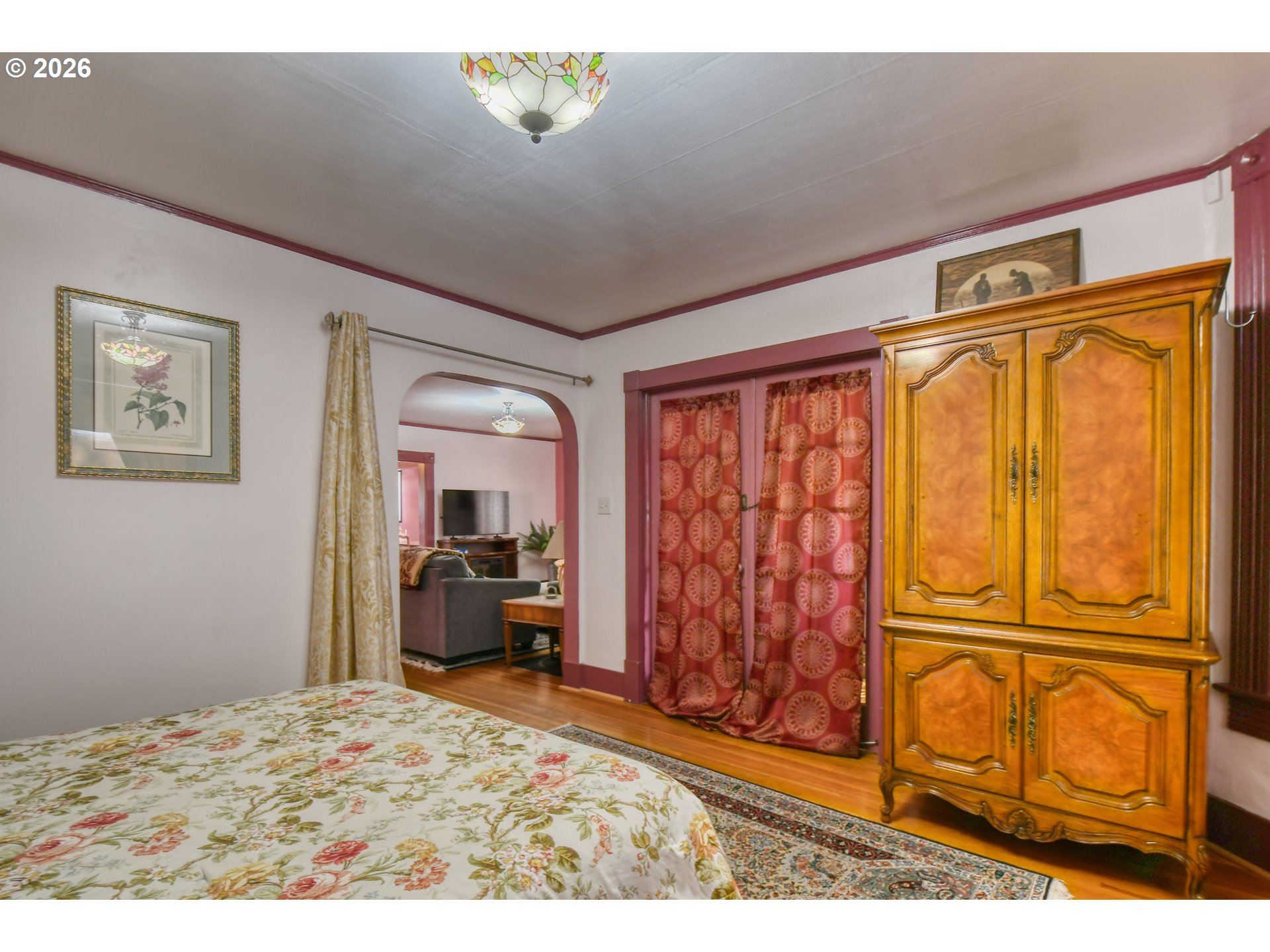 main property photo 8