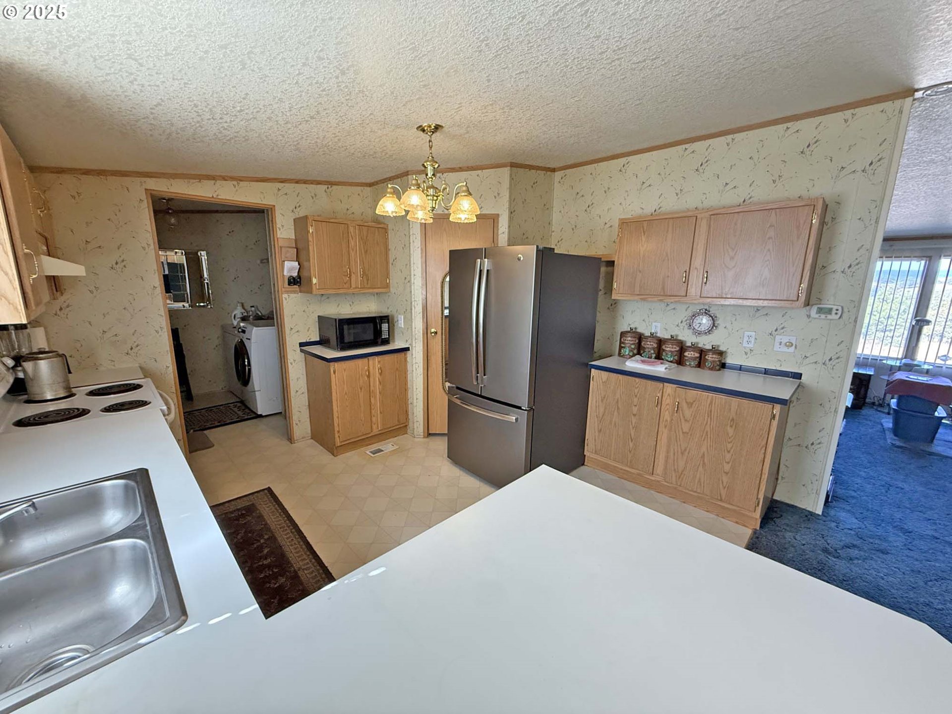 property viewer photo 17
