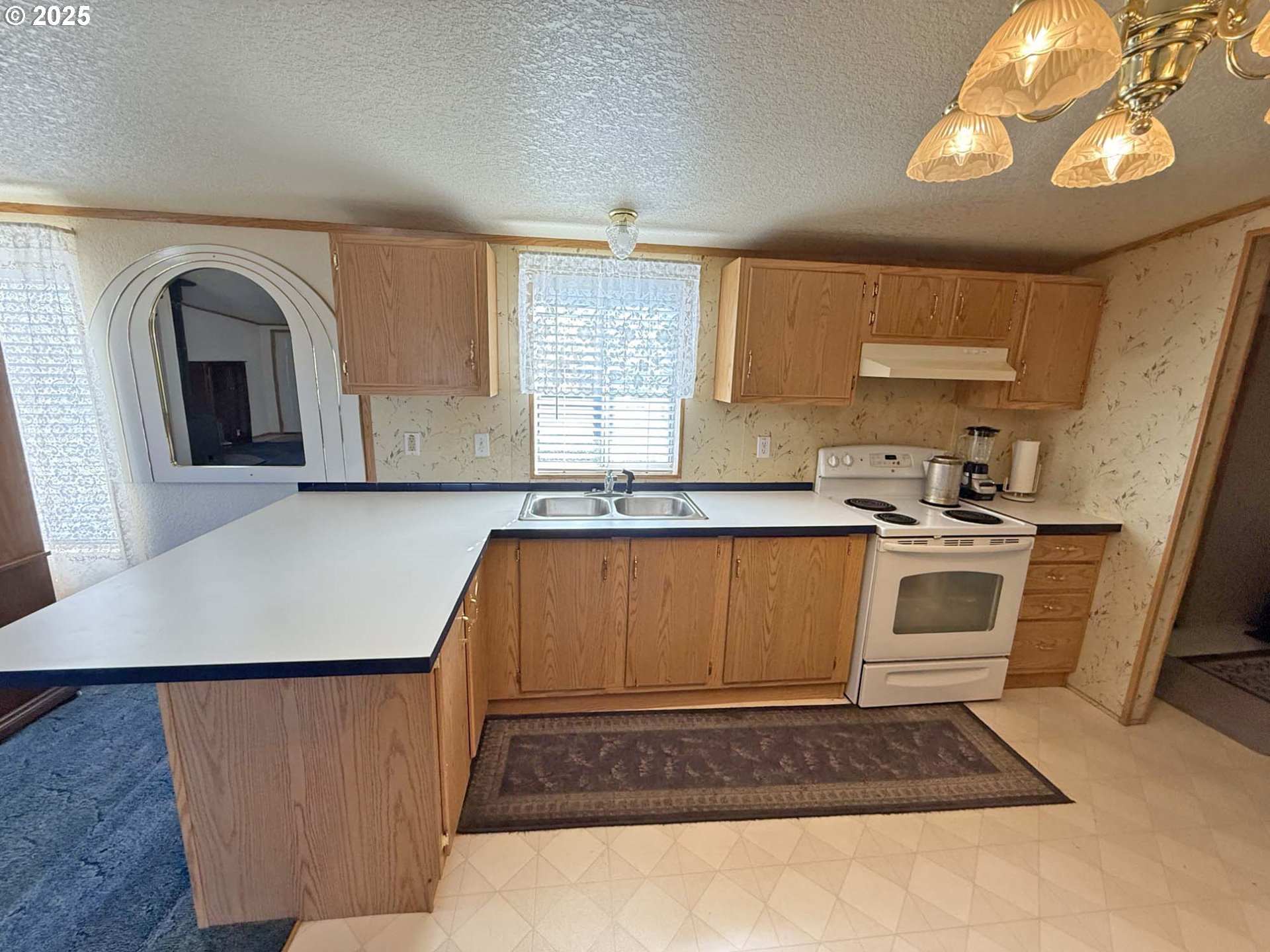 property viewer photo 18