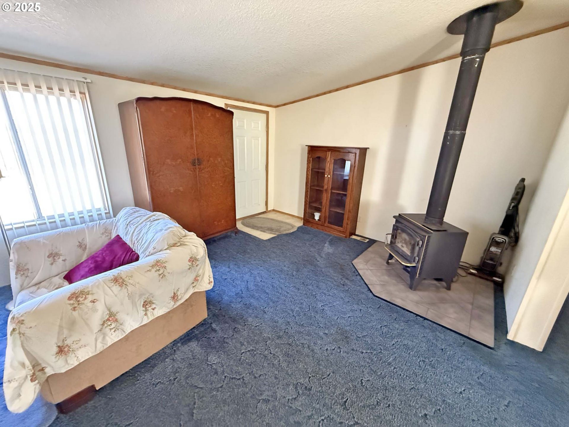 property viewer photo 20