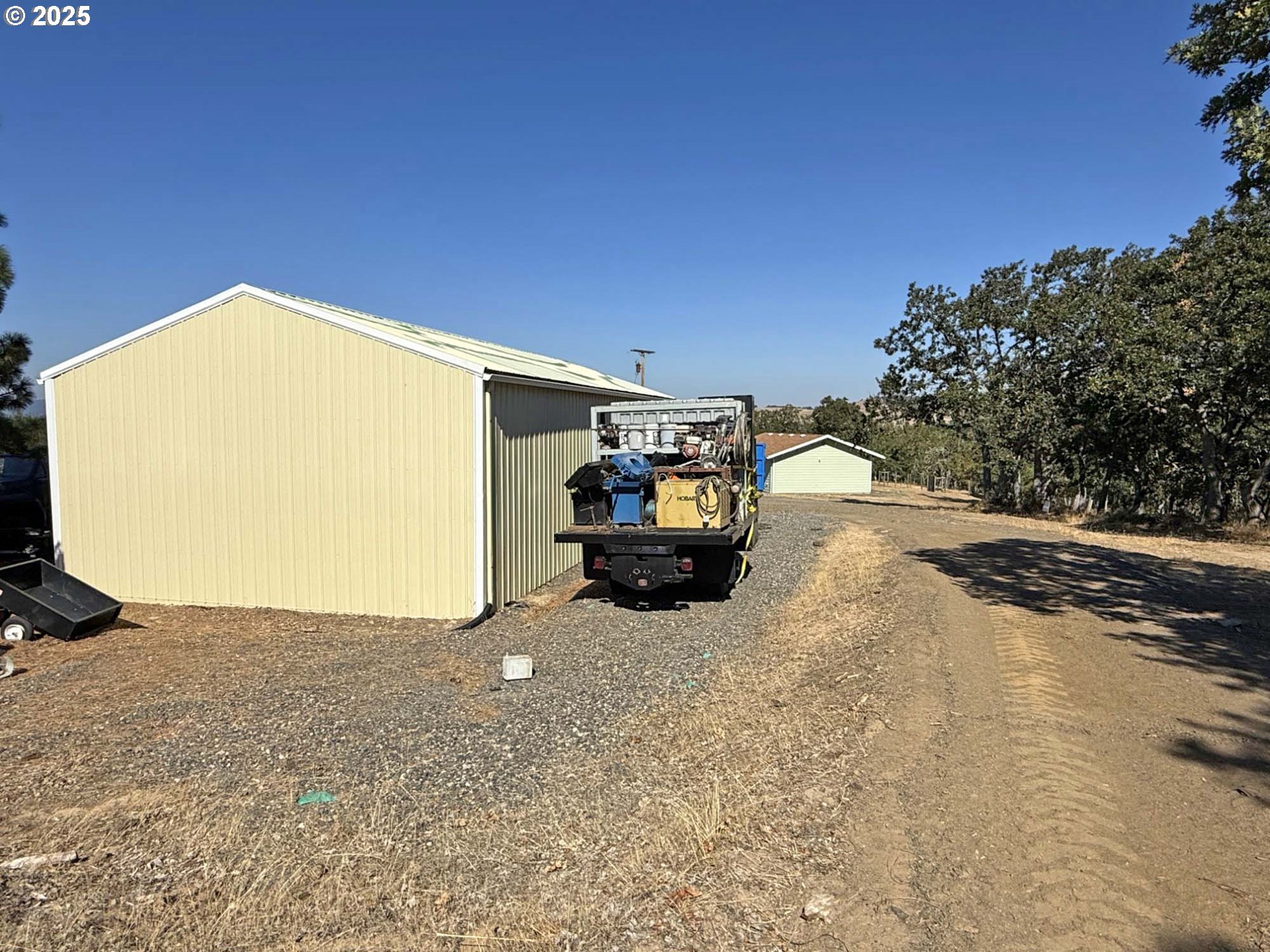 property viewer photo 32