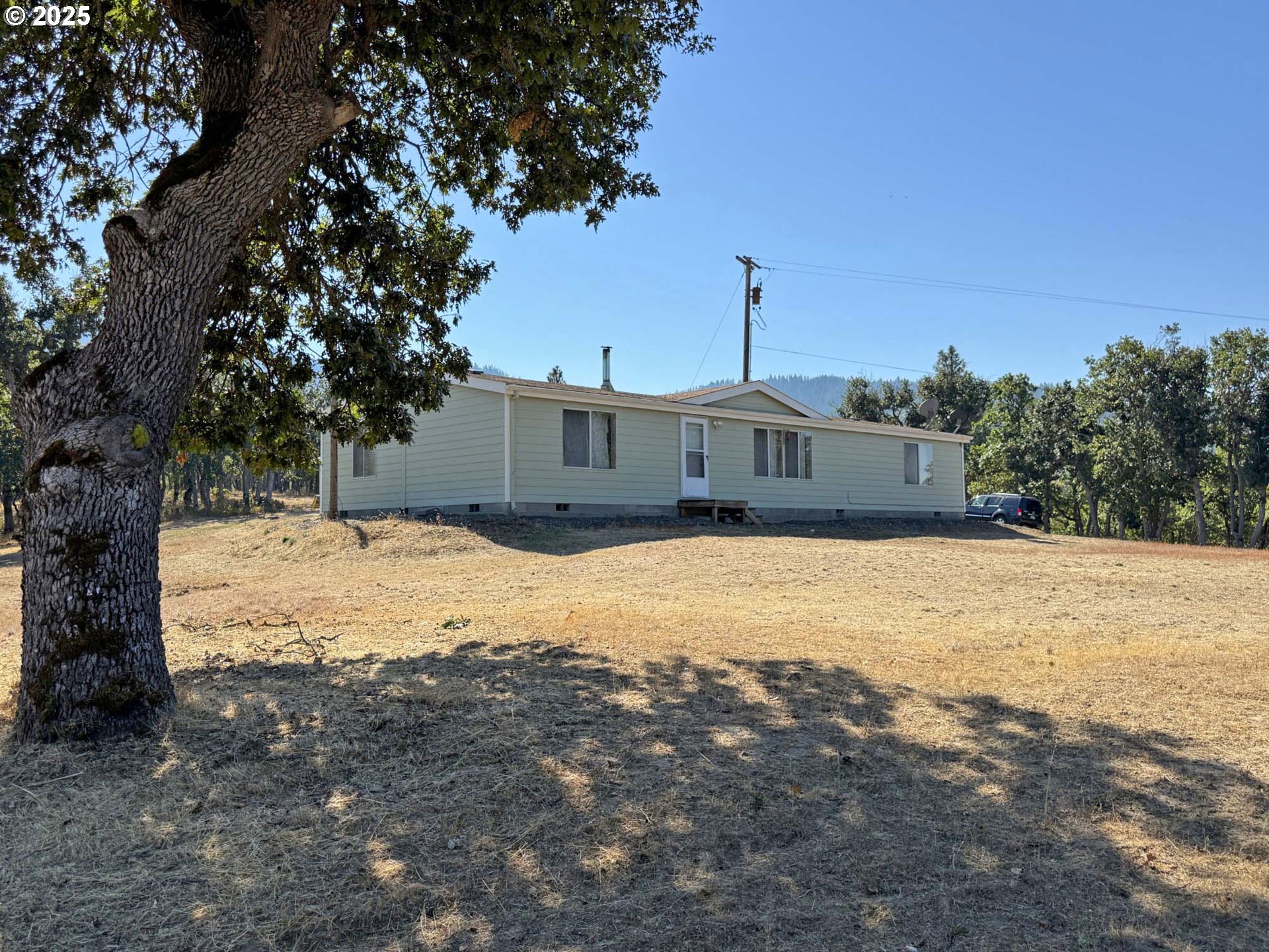 property viewer photo 6