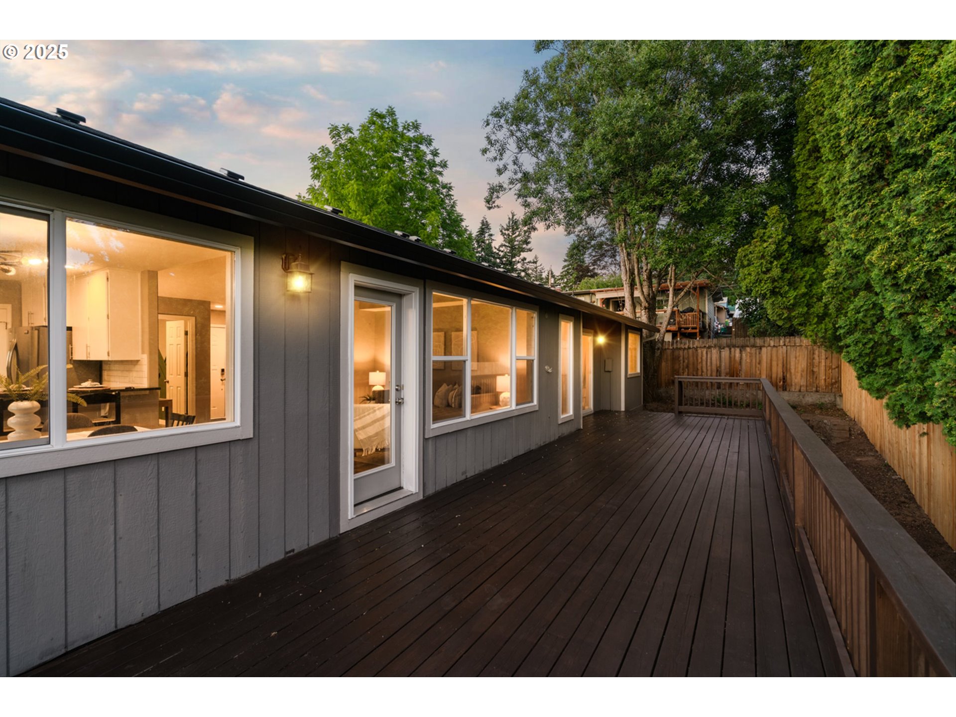property viewer photo 28