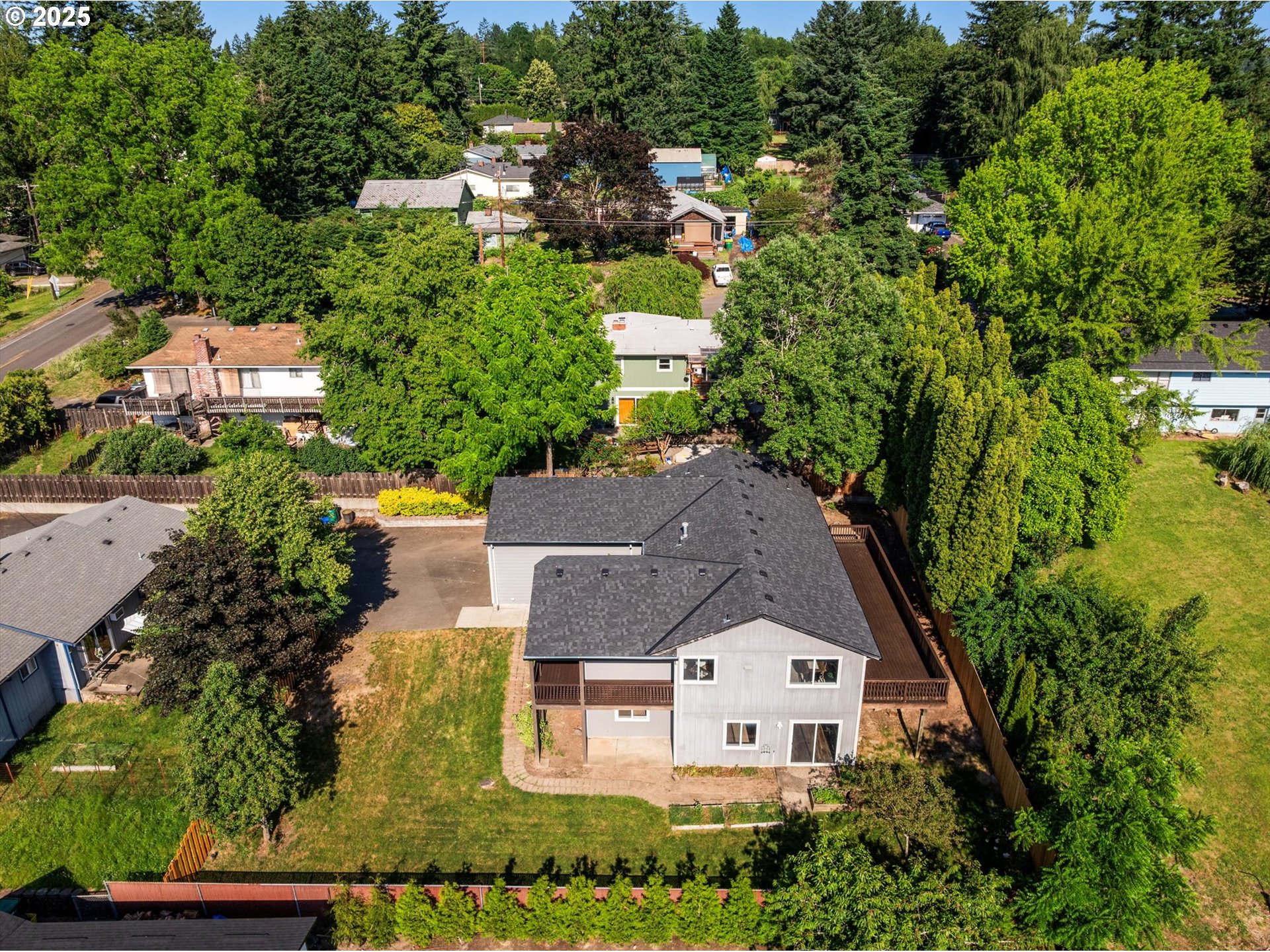 property viewer photo 35