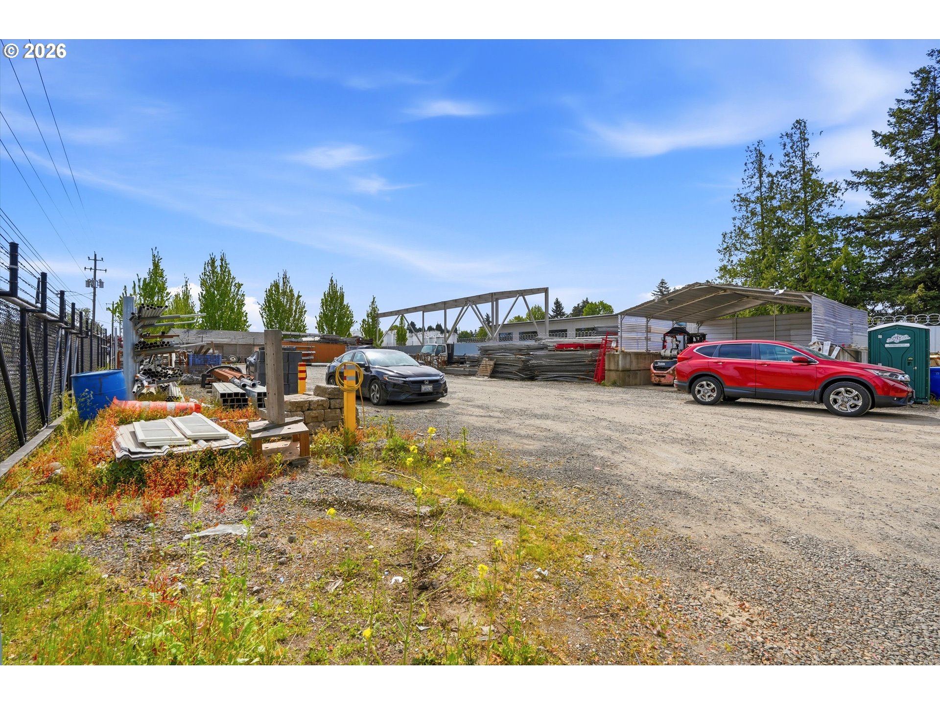 main property photo 22