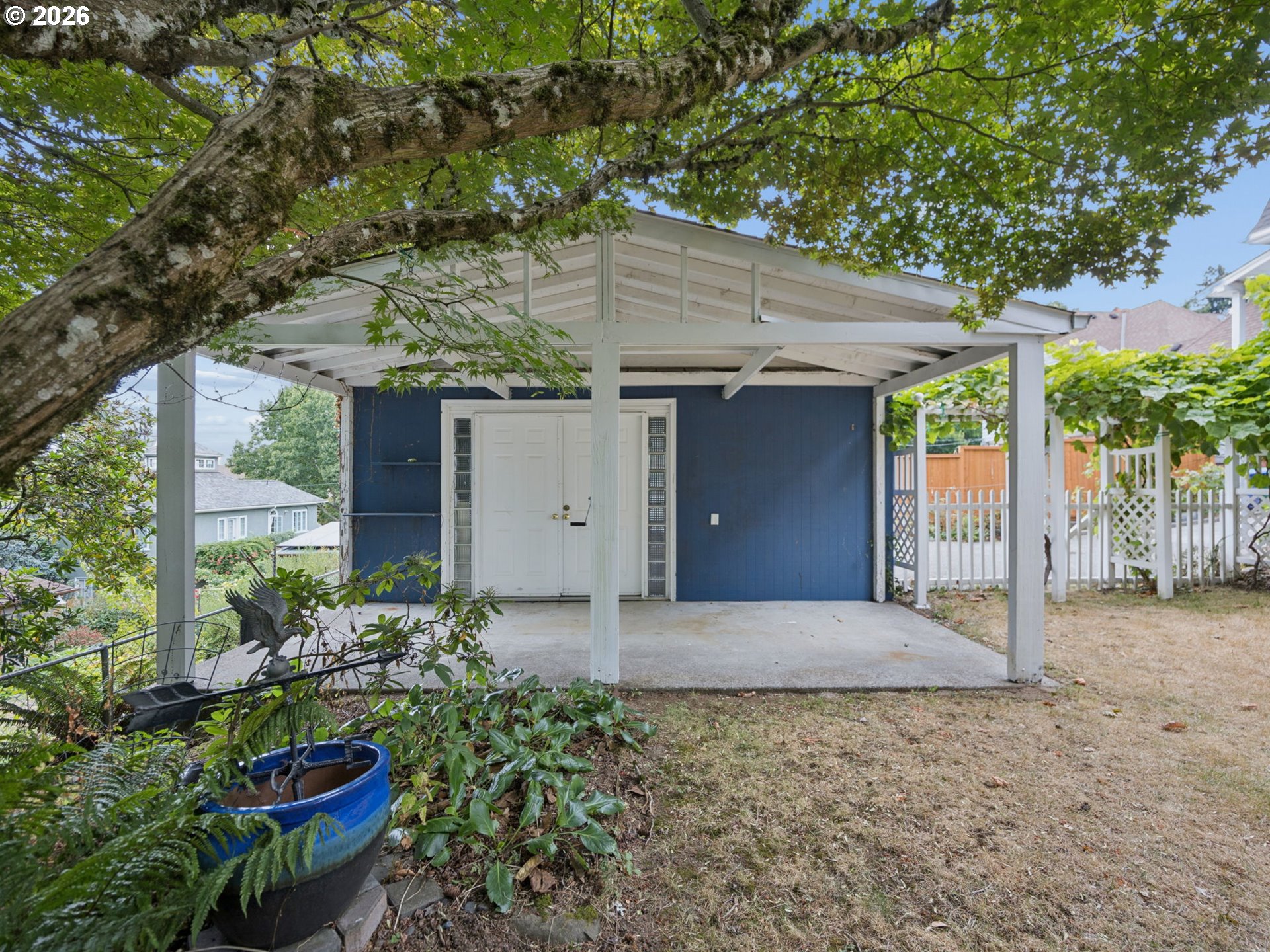 main property photo 42