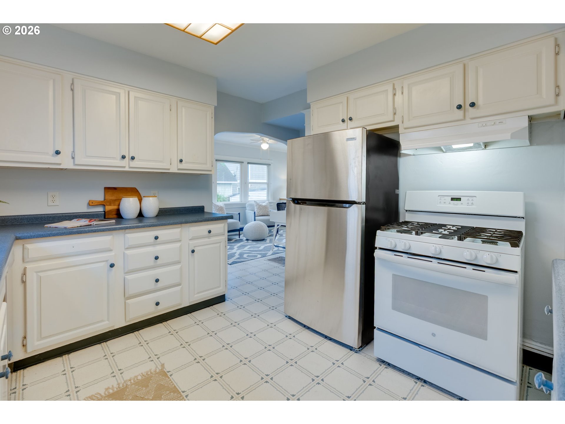property viewer photo 12