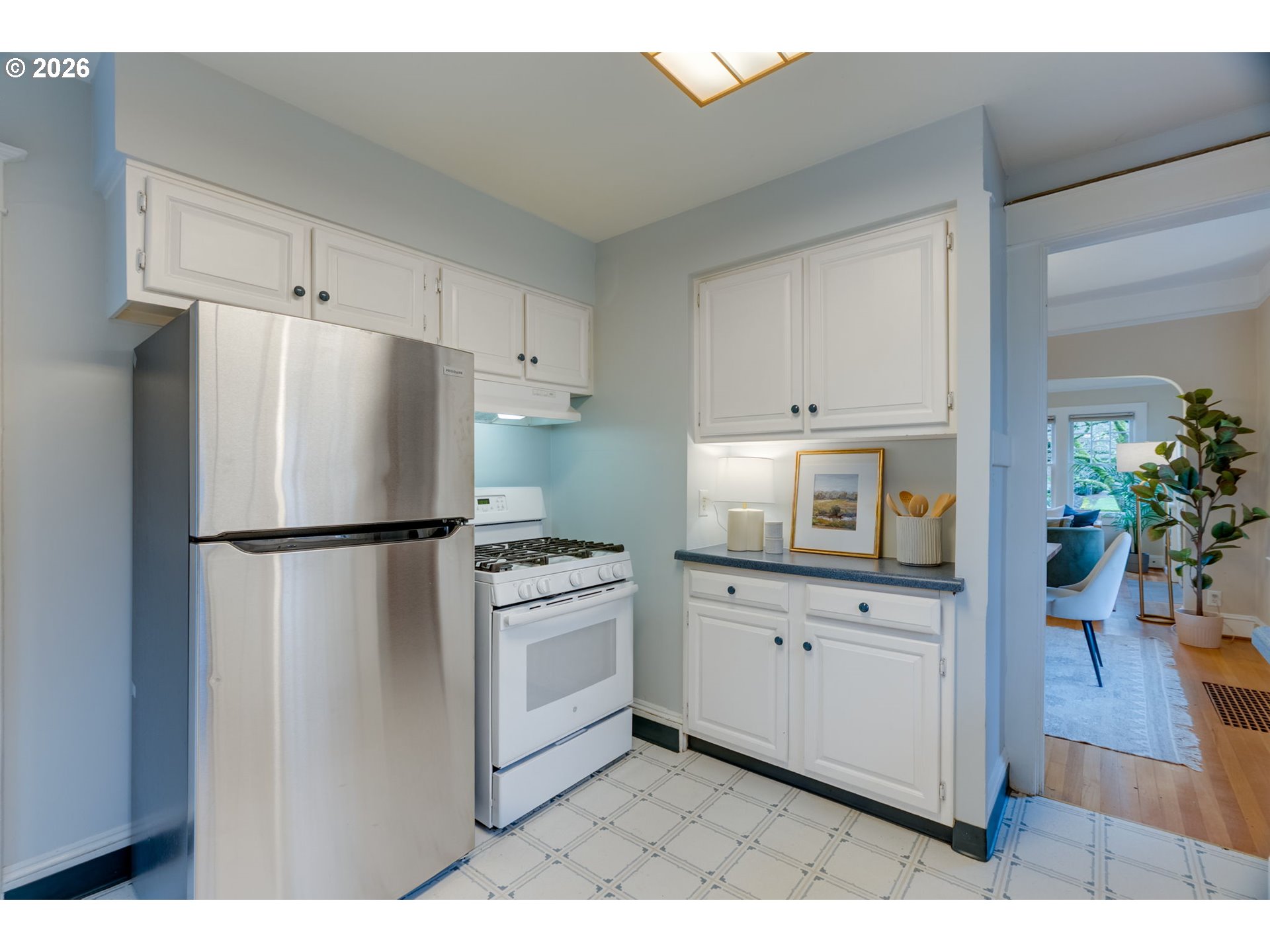 property viewer photo 14