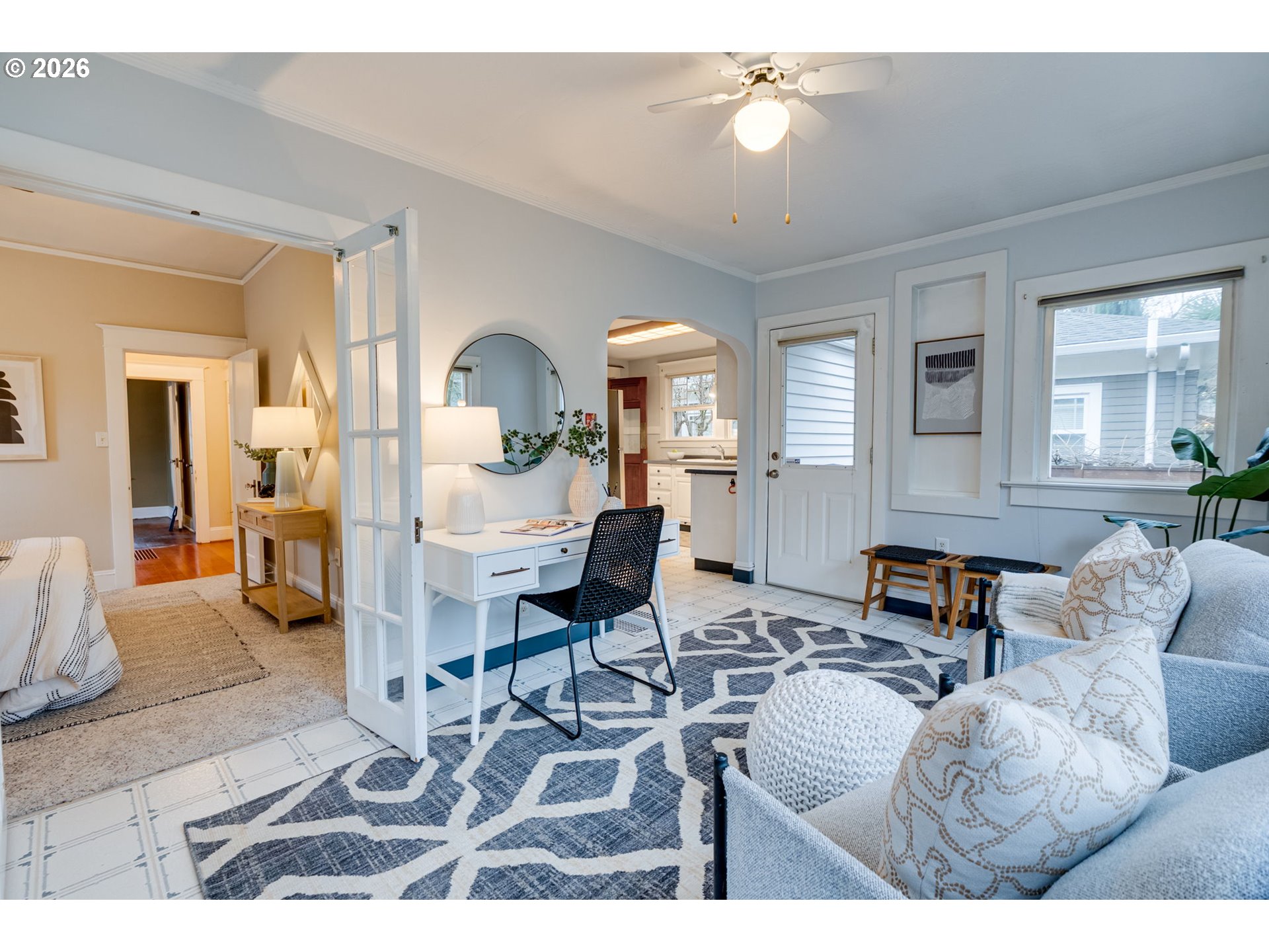 property viewer photo 18