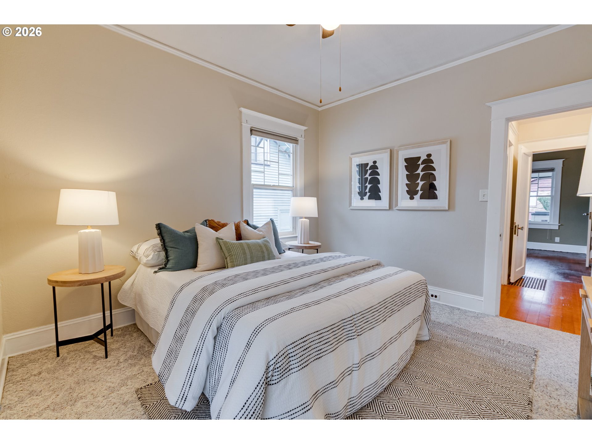 property viewer photo 19