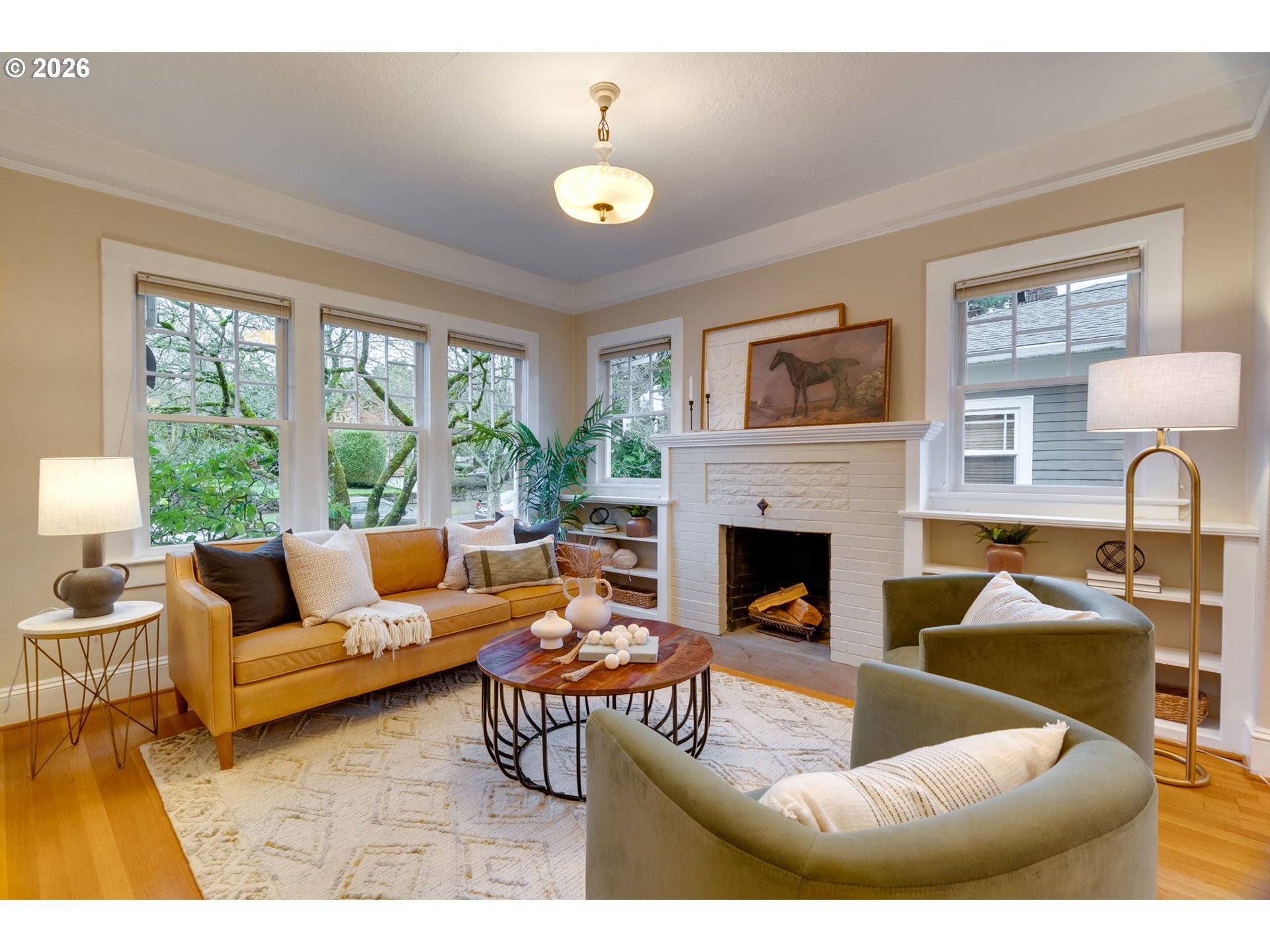 property viewer photo 3