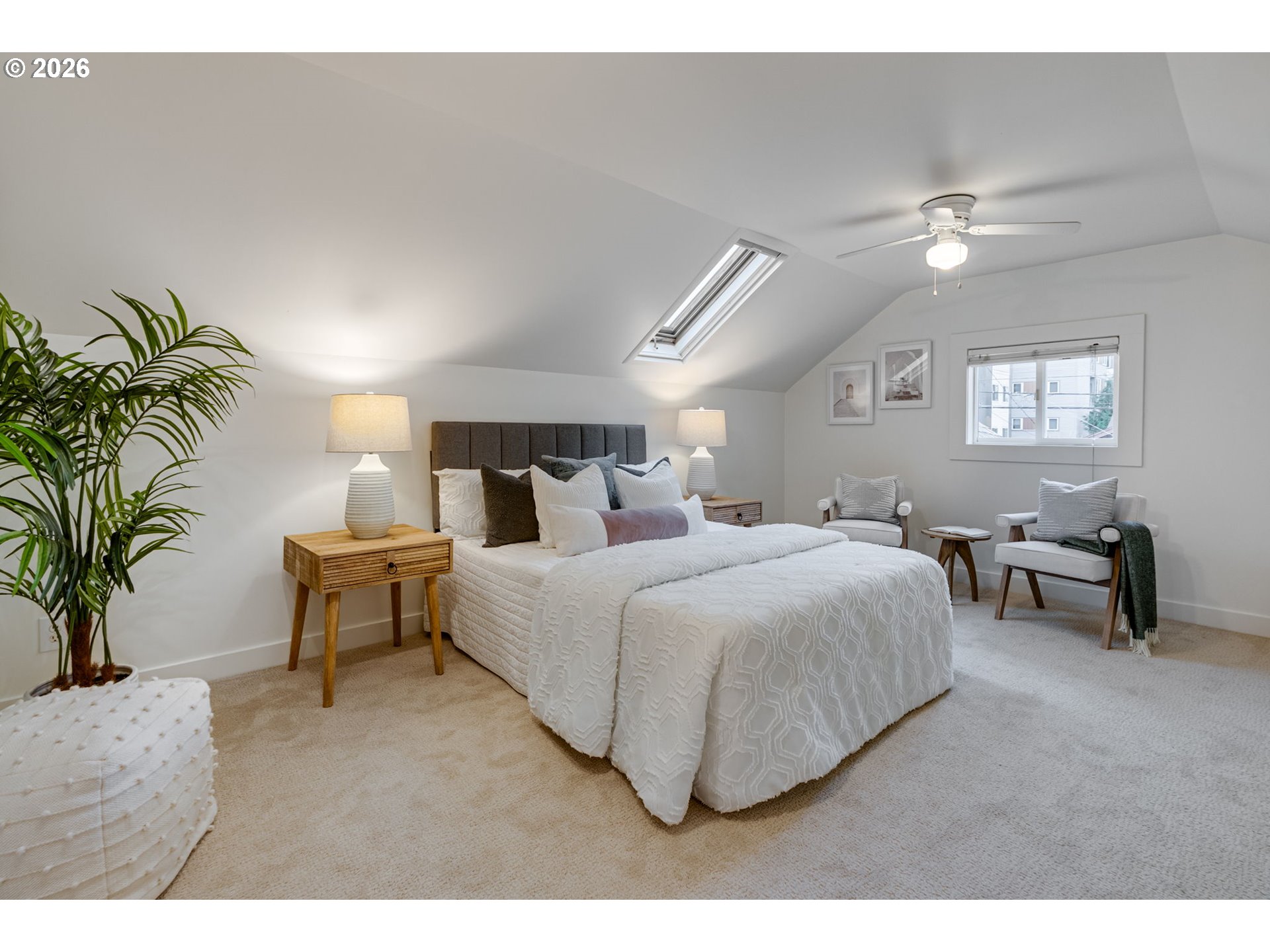 property viewer photo 30