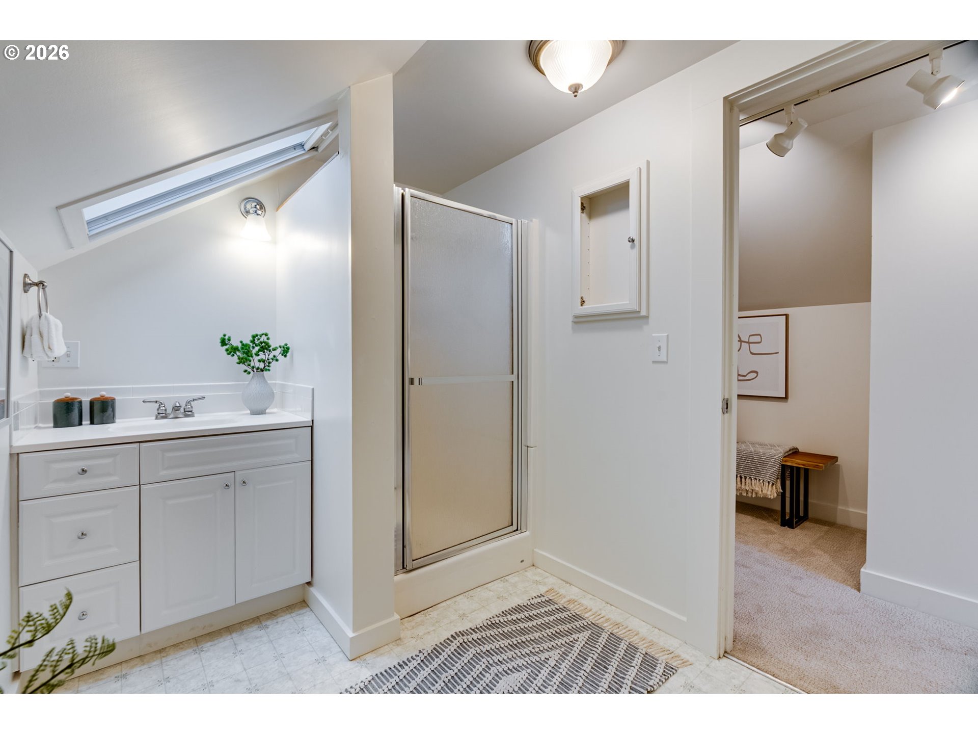 property viewer photo 32
